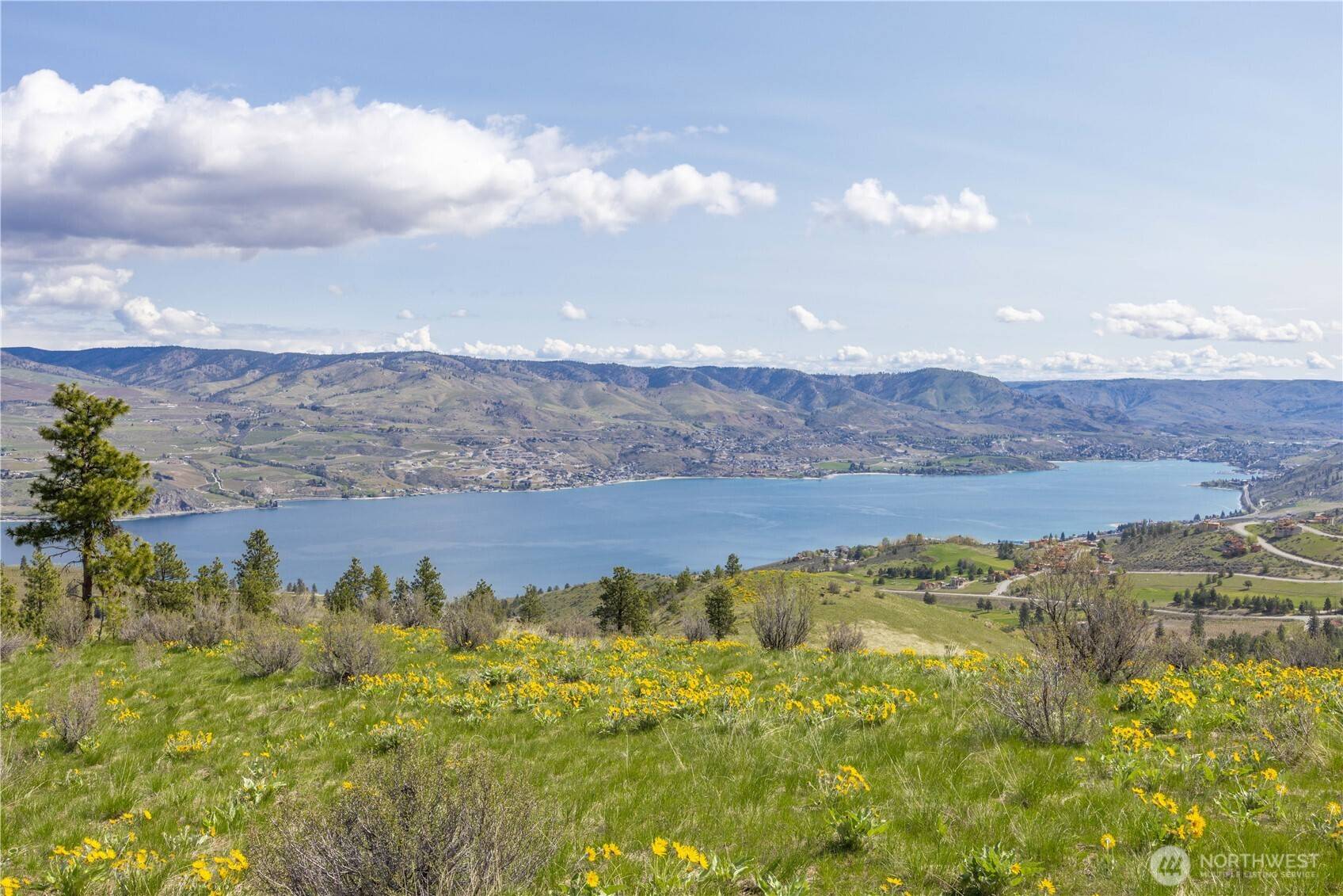 1 Bear Mountain RD, Chelan, WA 98816