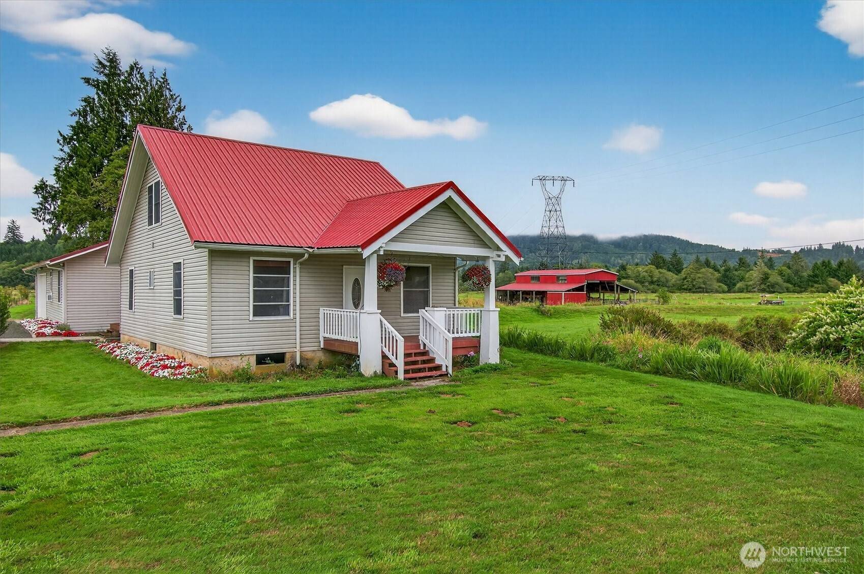 1710 W State Route 4, Skamokawa, WA 98647