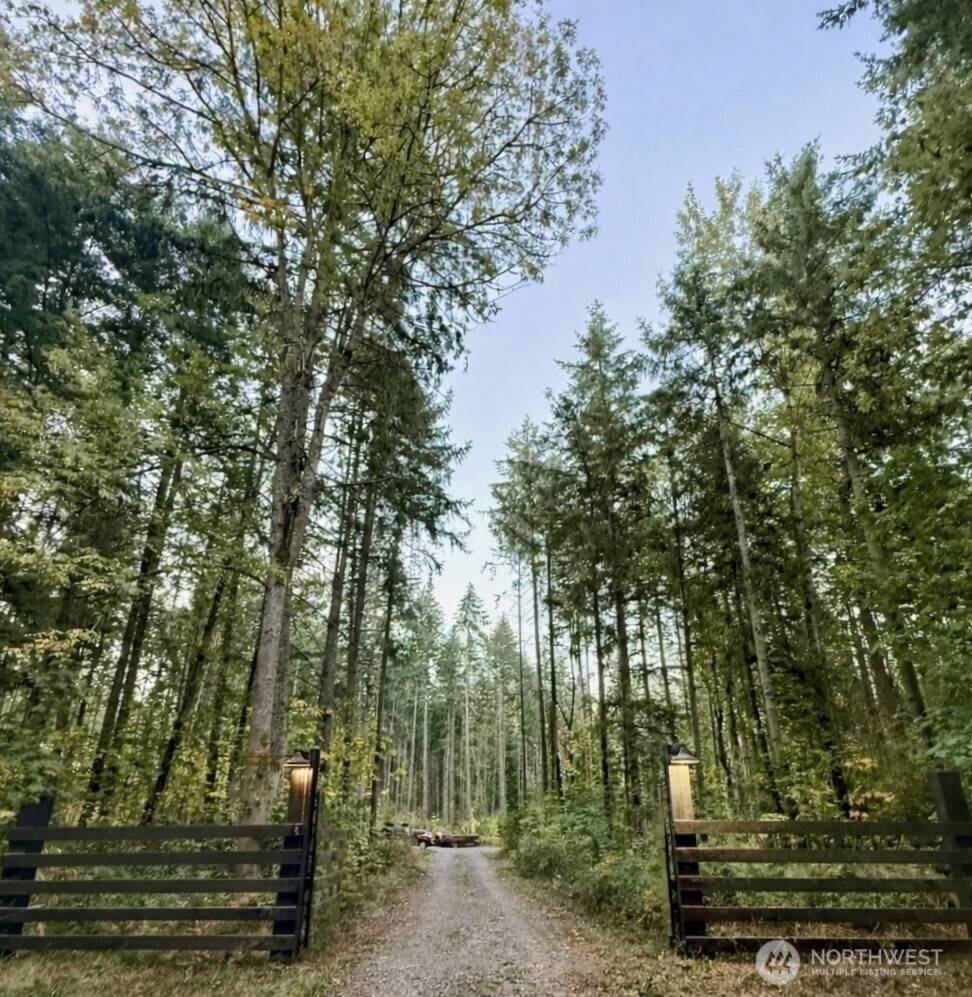 18311 Shenandoah LN SE, Yelm, WA 98597