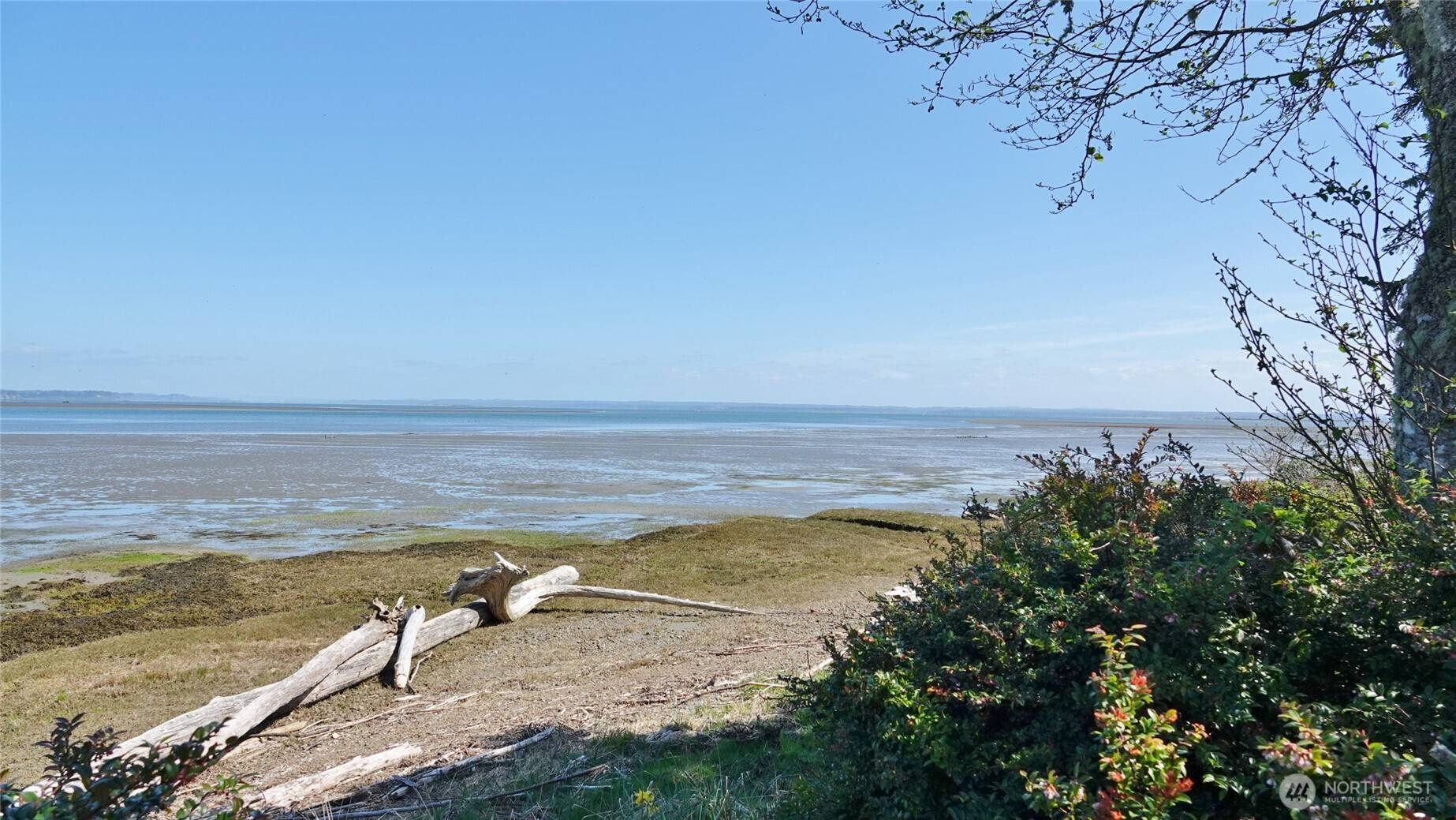 574 Chinook AVE SE, Ocean Shores, WA 98569