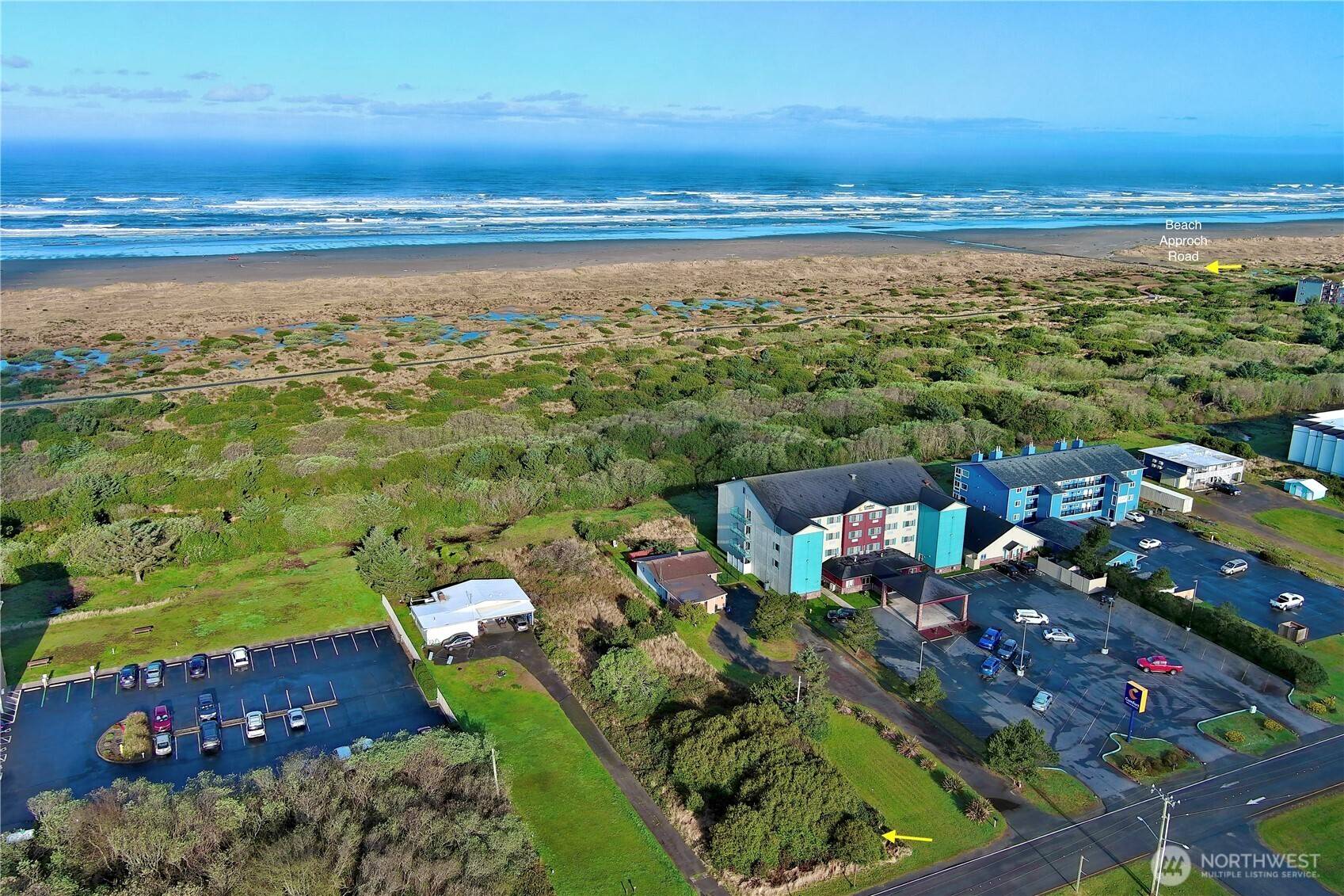 823 Ocean Shores BLVD NW, Ocean Shores, WA 98569