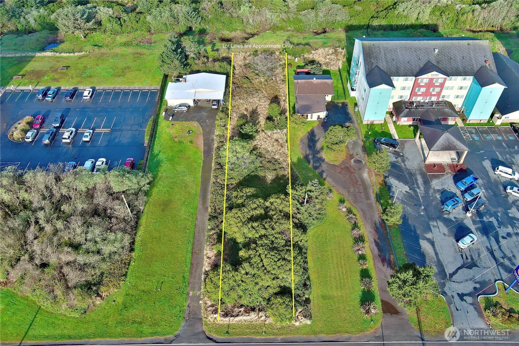 823 Ocean Shores BLVD NW, Ocean Shores, WA 98569