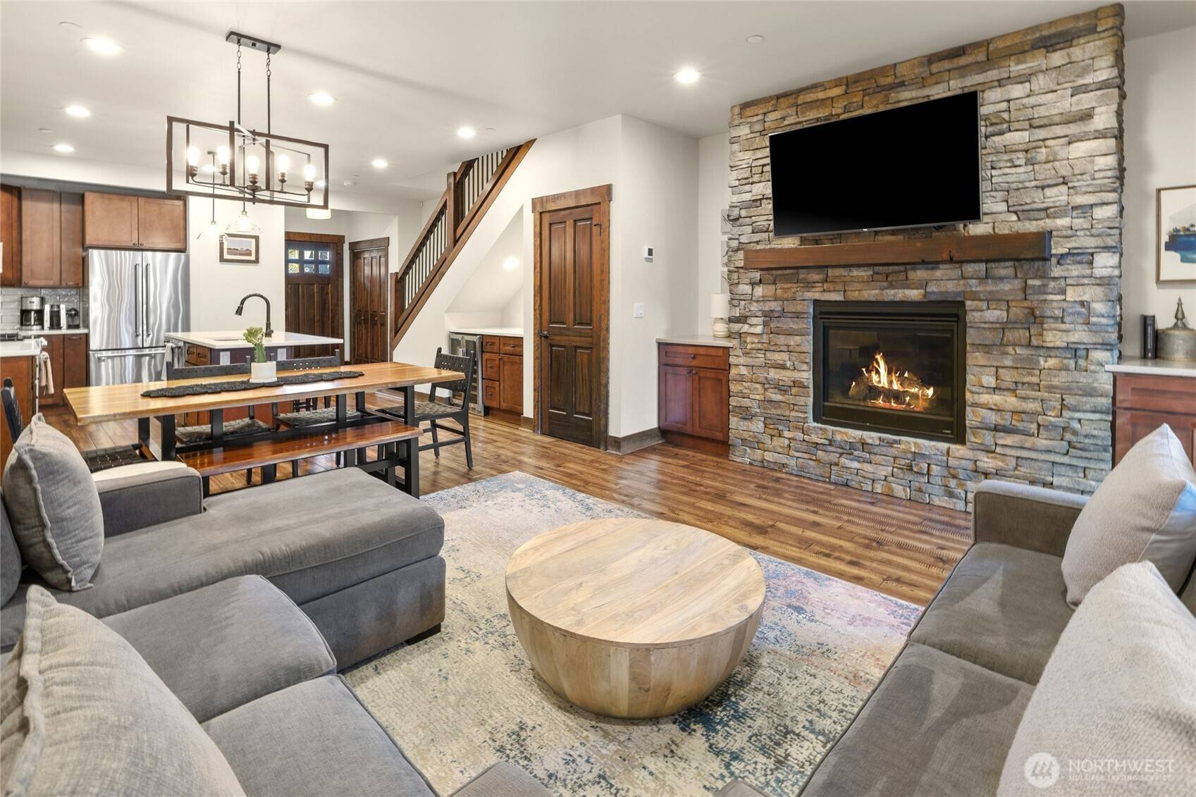123 Big Hill Drive, Cle Elum, WA 98922