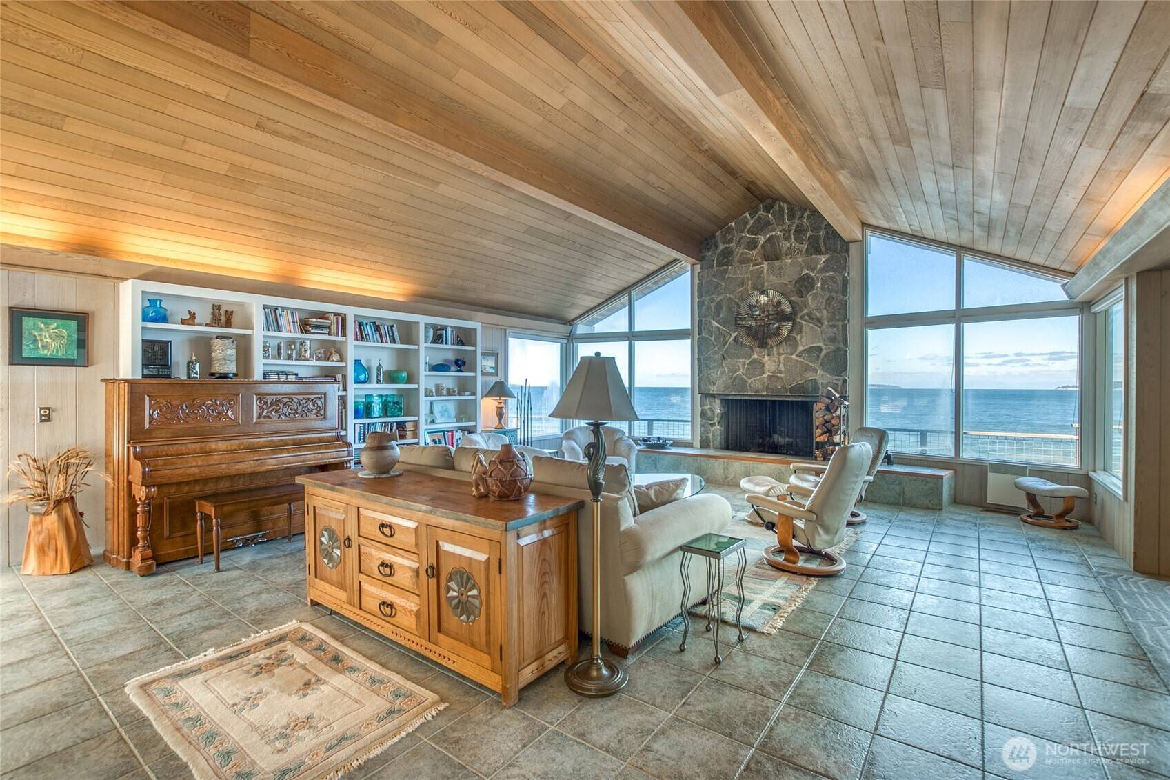 664 Tidewinds LN, Orcas Island, WA 98245