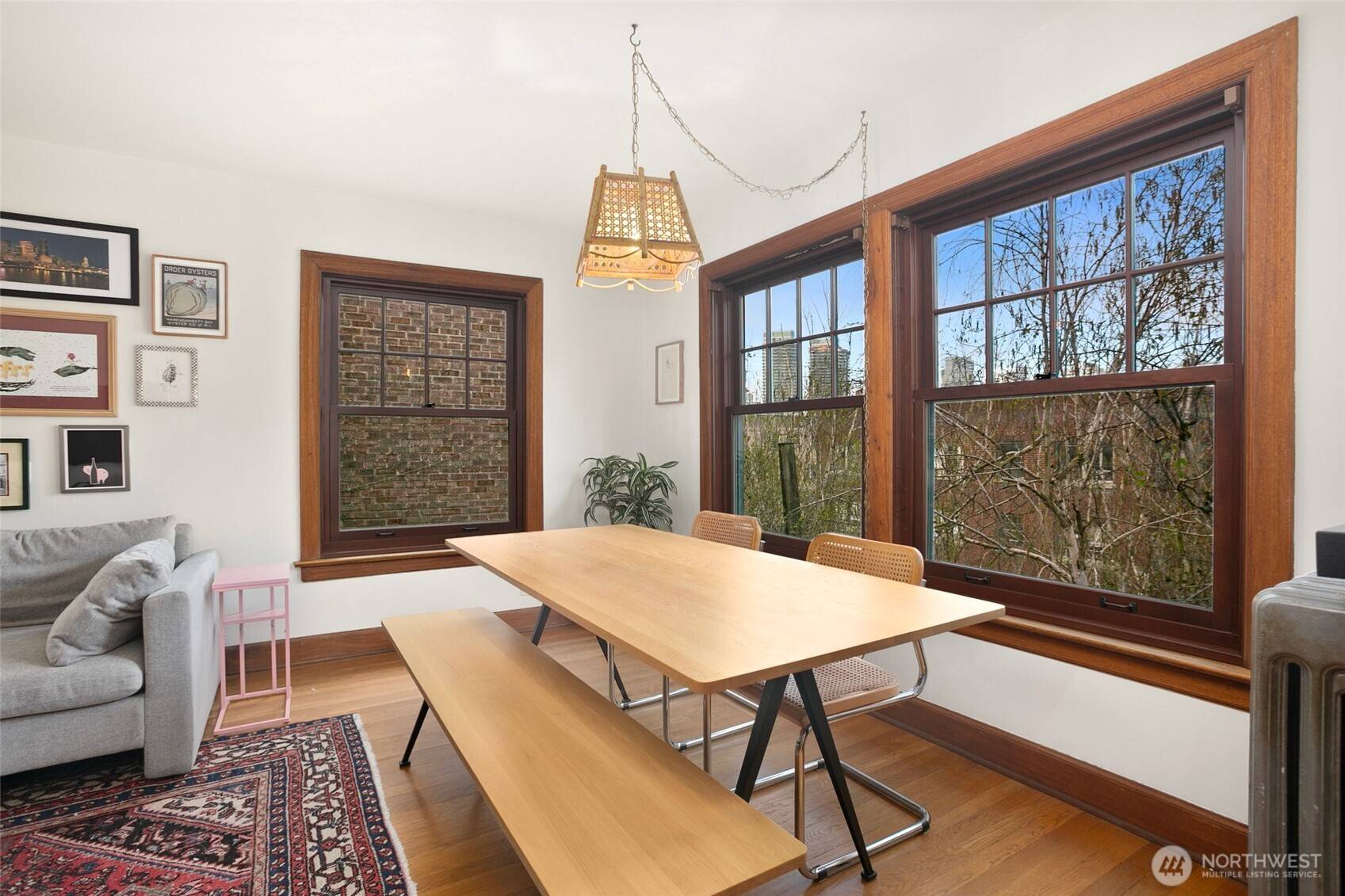 408 Bellevue AVE E #302, Seattle, WA 98102