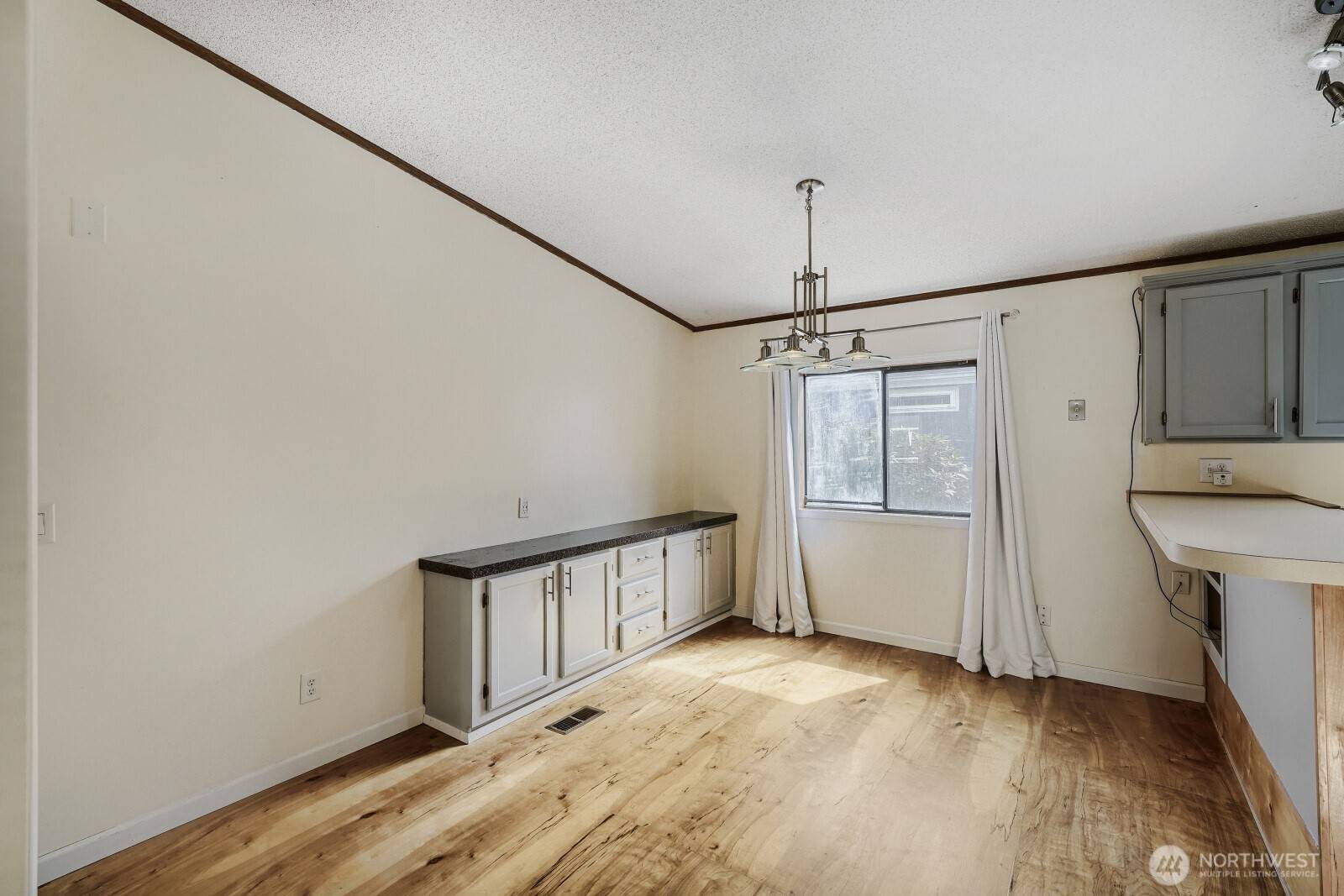 2611 S 288th ST #21, Federal Way, WA 98003