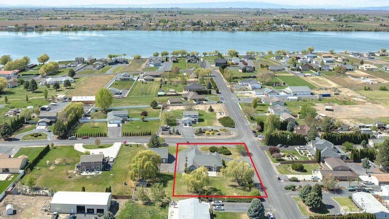 3171 Snow Goose RD NE, Moses Lake, WA 98837