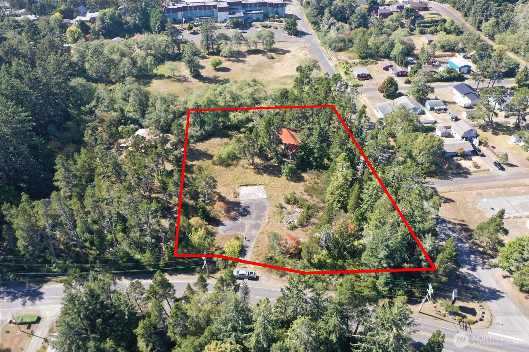 715 S Forrest ST, Westport, WA 98595