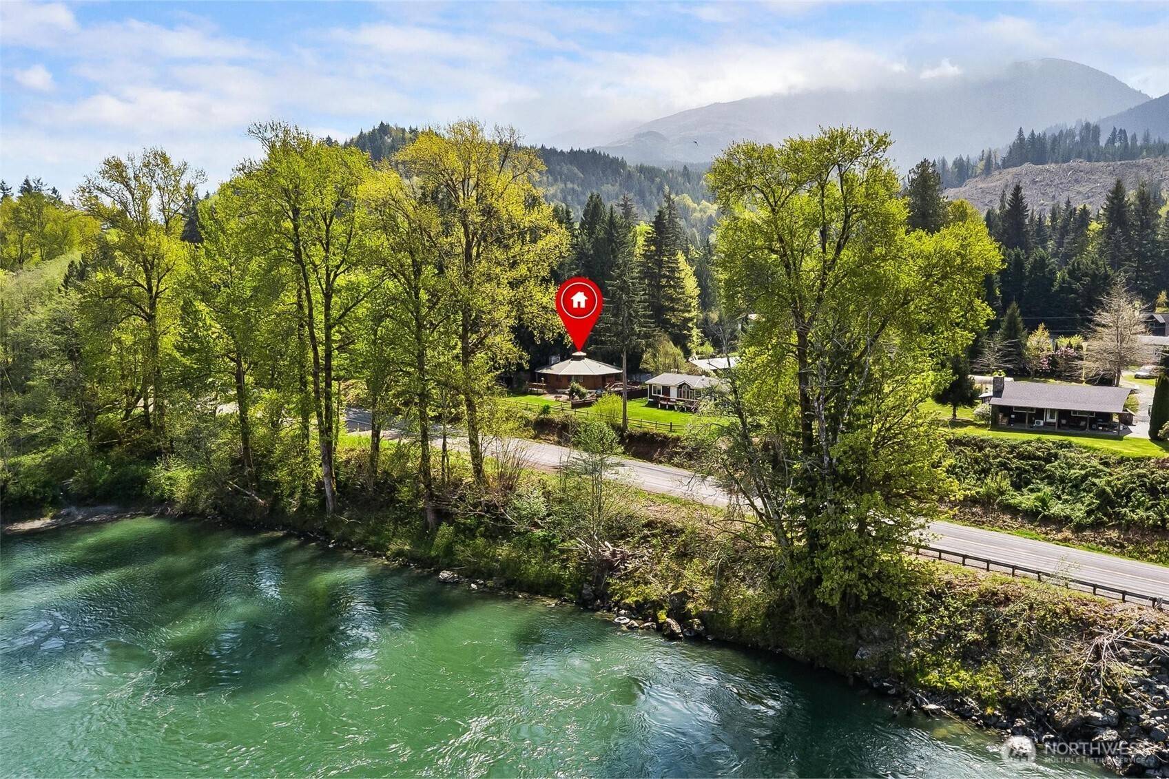 8944 W Pressentin DR, Concrete, WA 98237