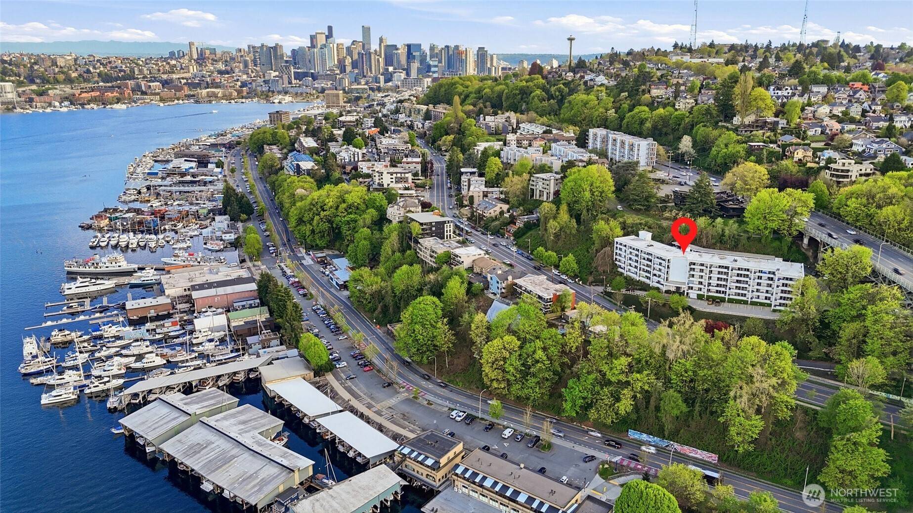 2565 Dexter AVE N #103, Seattle, WA 98109