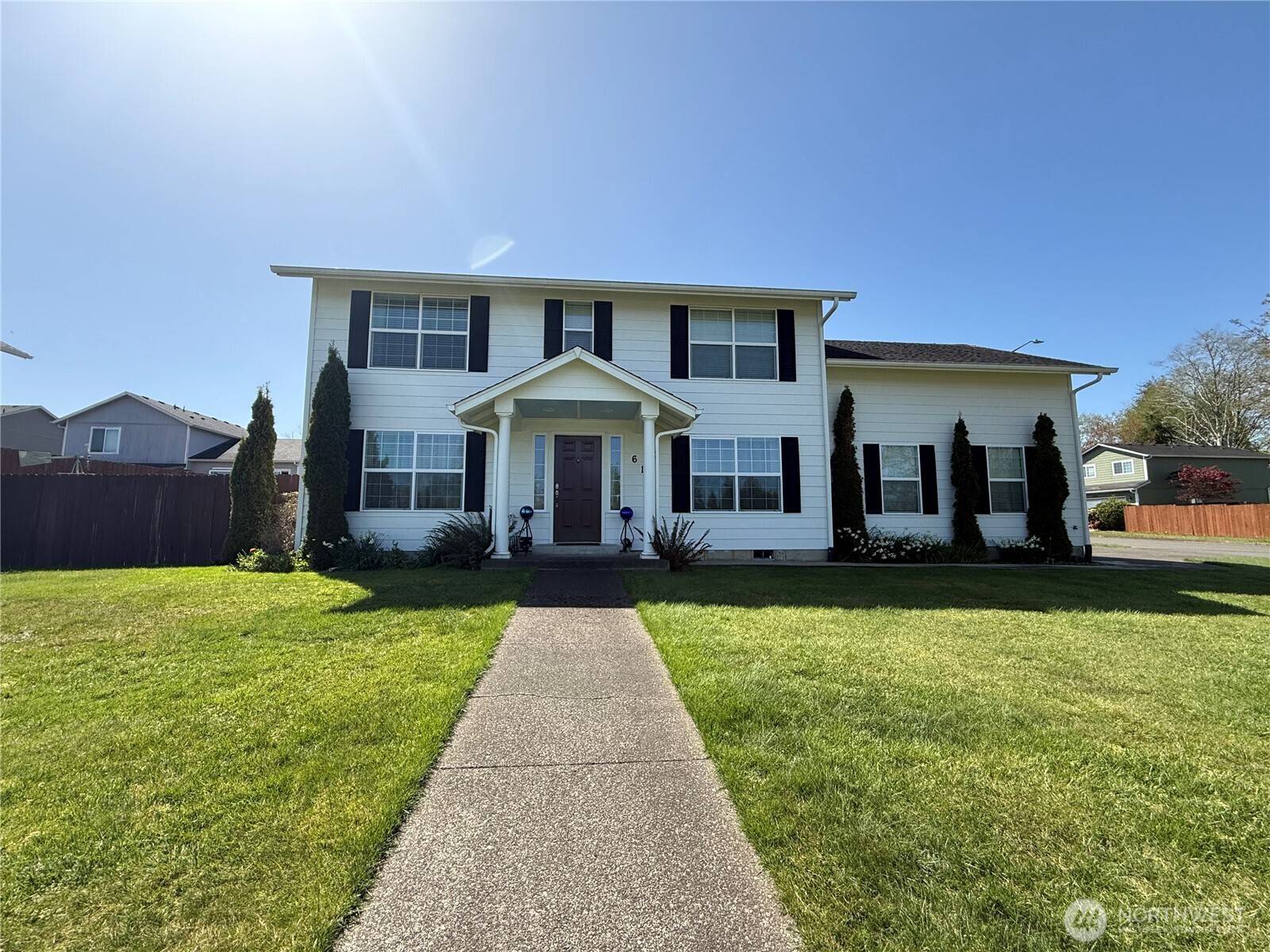611 Andrews AVE, Cosmopolis, WA 98537