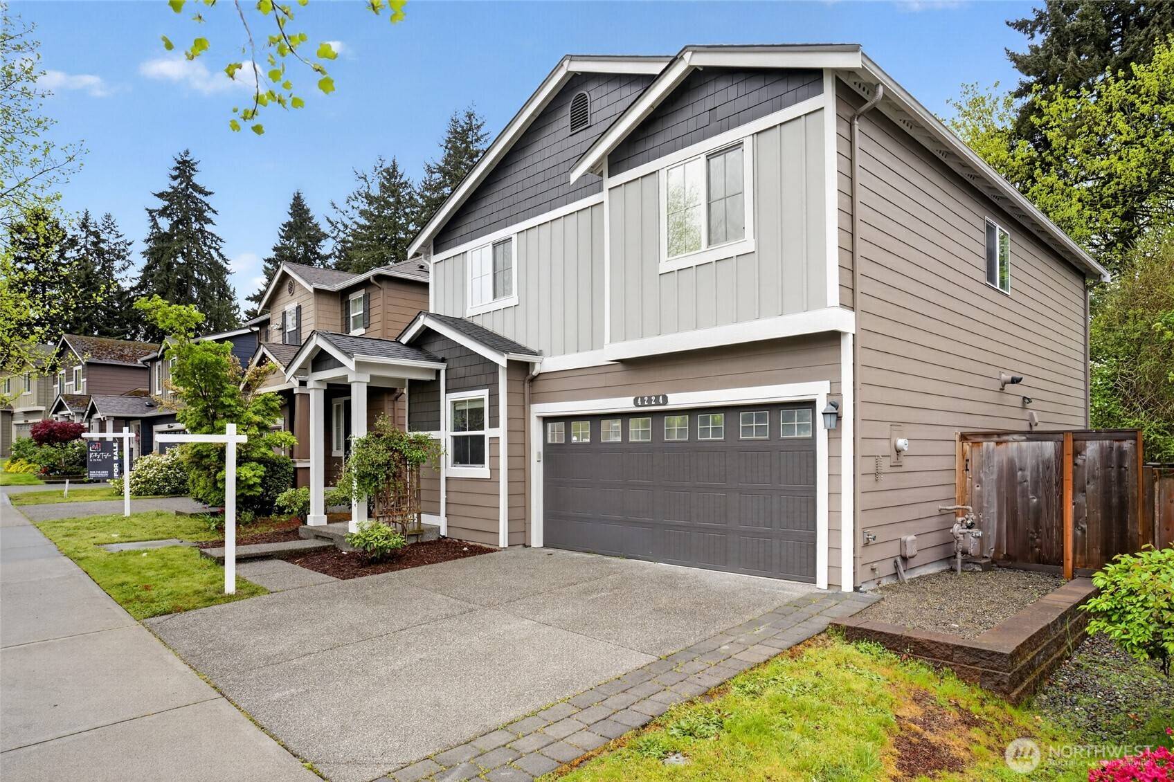 4224 E T ST, Tacoma, WA 98404