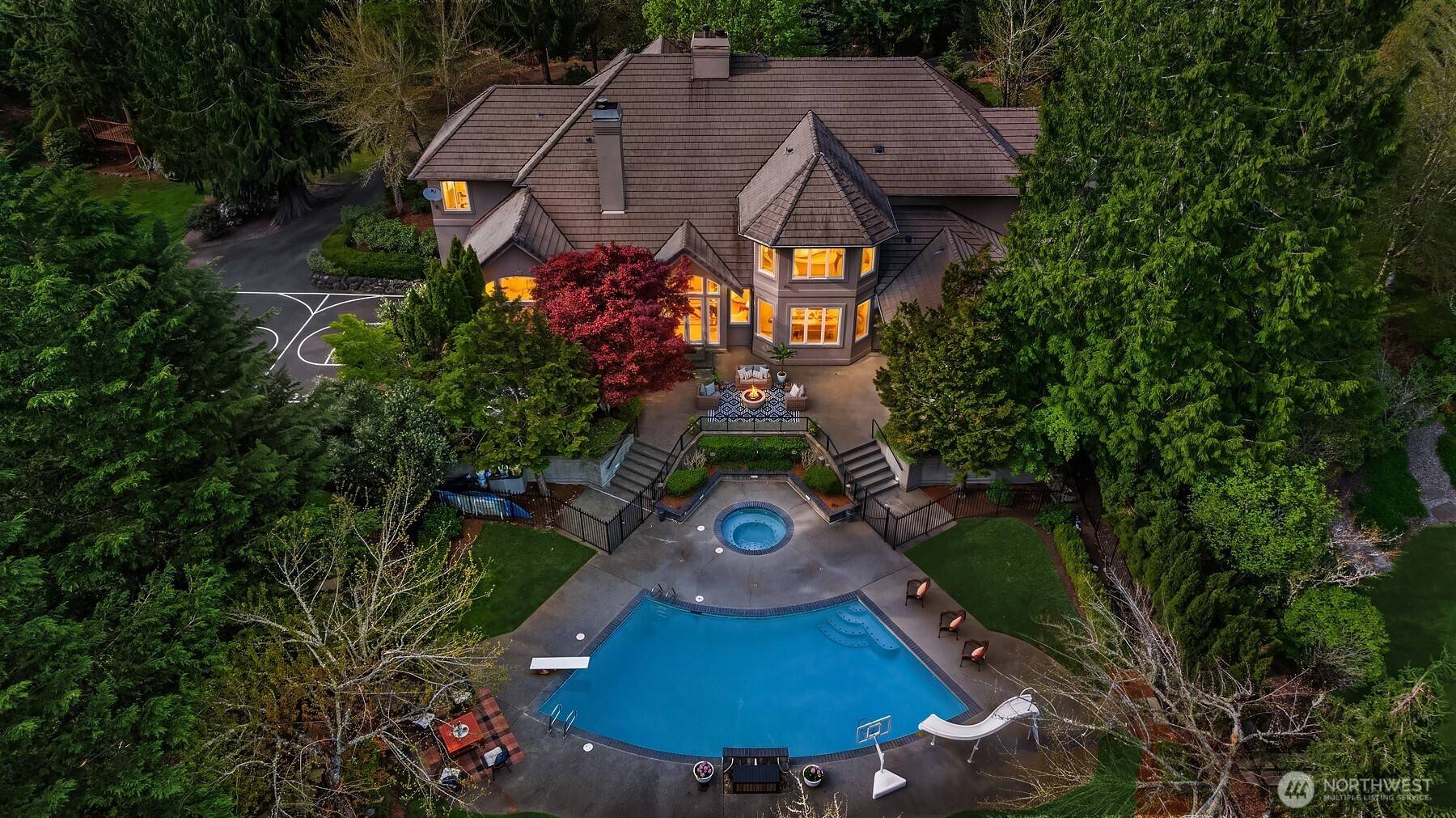 23233 257th AVE SE, Maple Valley, WA 98038