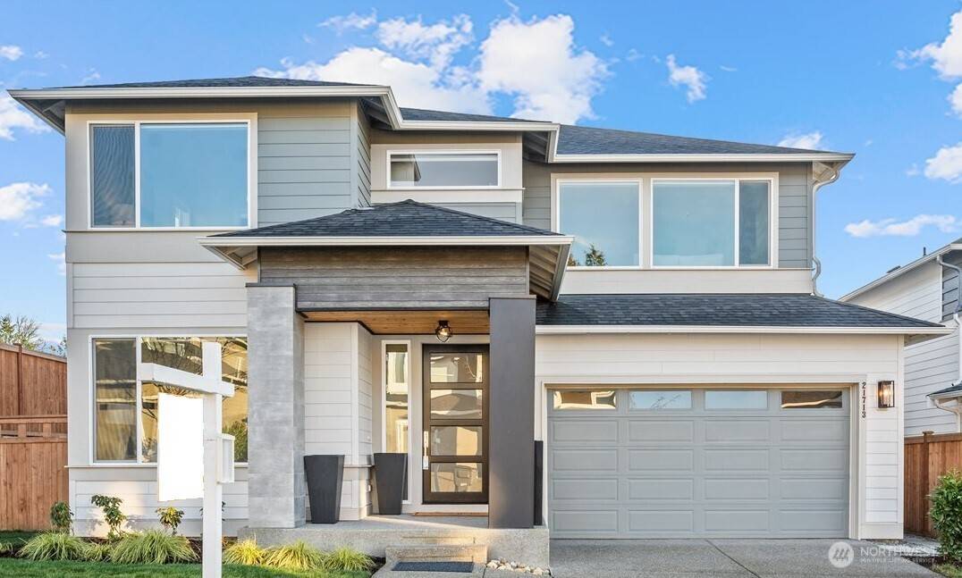 21713 SE 256th Place, Maple Valley, WA 98038