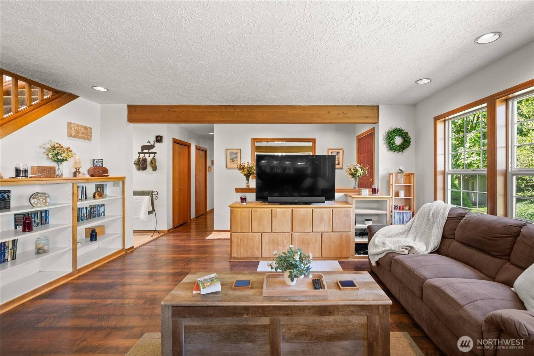 672 Walker RD, Kelso, WA 98626