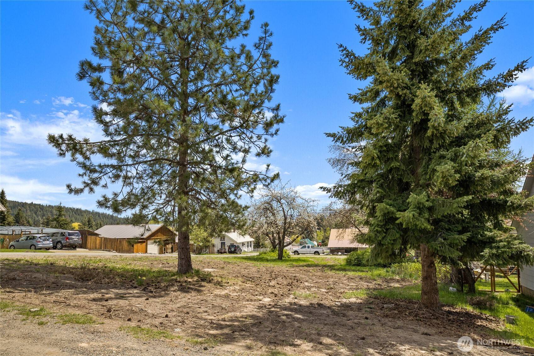 4 XX W Alaska AVE, Roslyn, WA 98941
