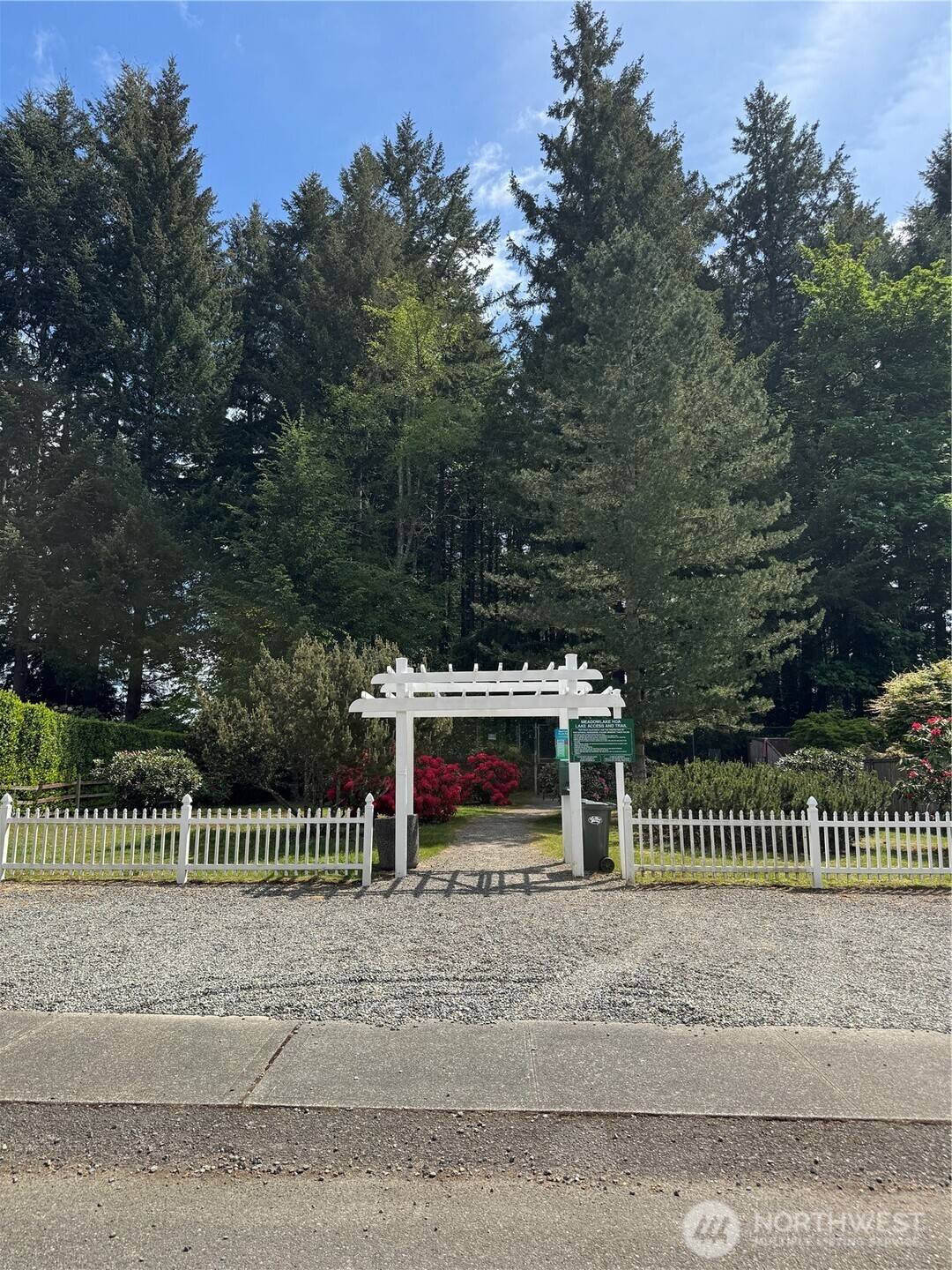 4204 Arbor CT SE, Lacey, WA 98503