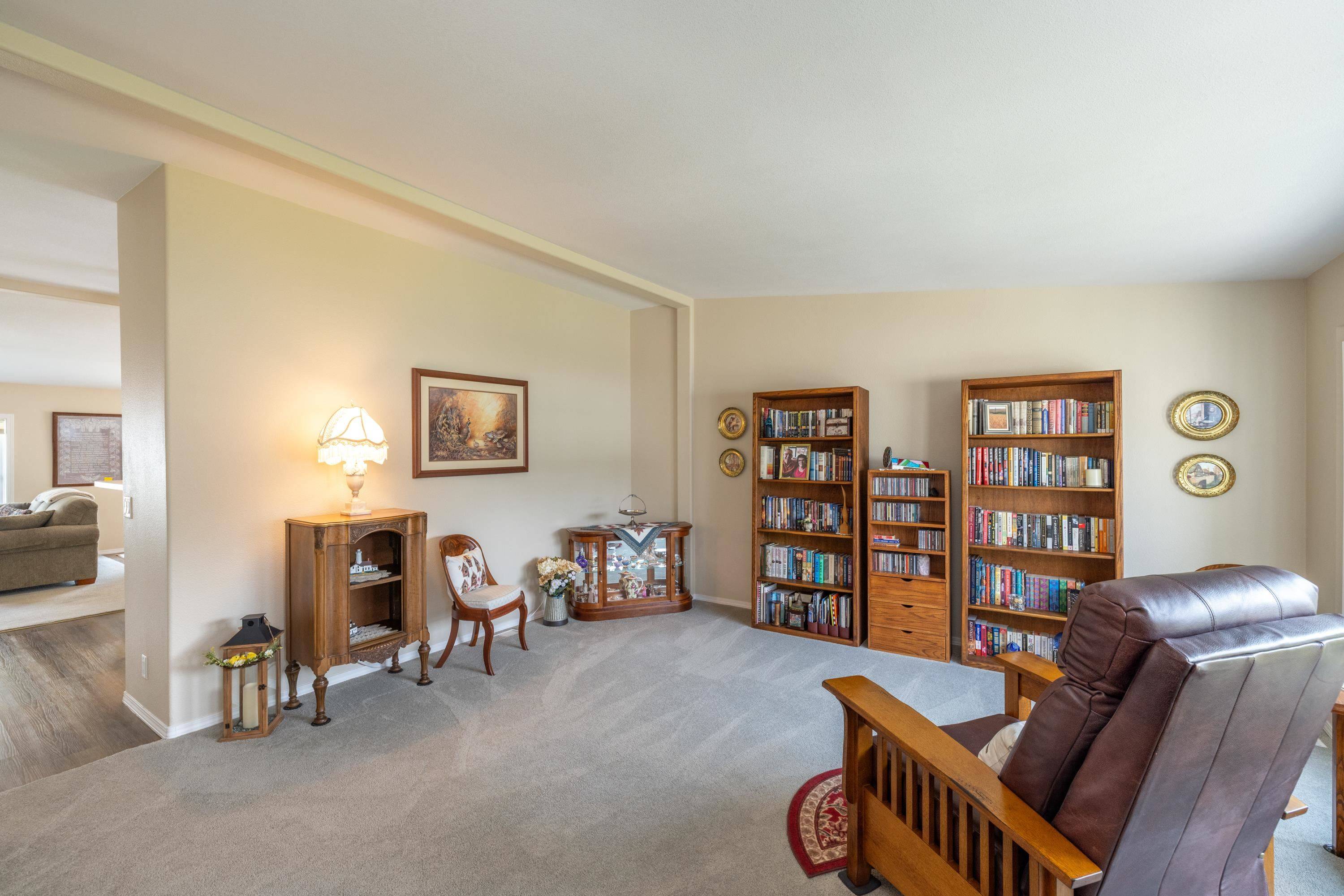 10410 N JACQUELINE Ln, Nine Mile Falls, WA 99026
