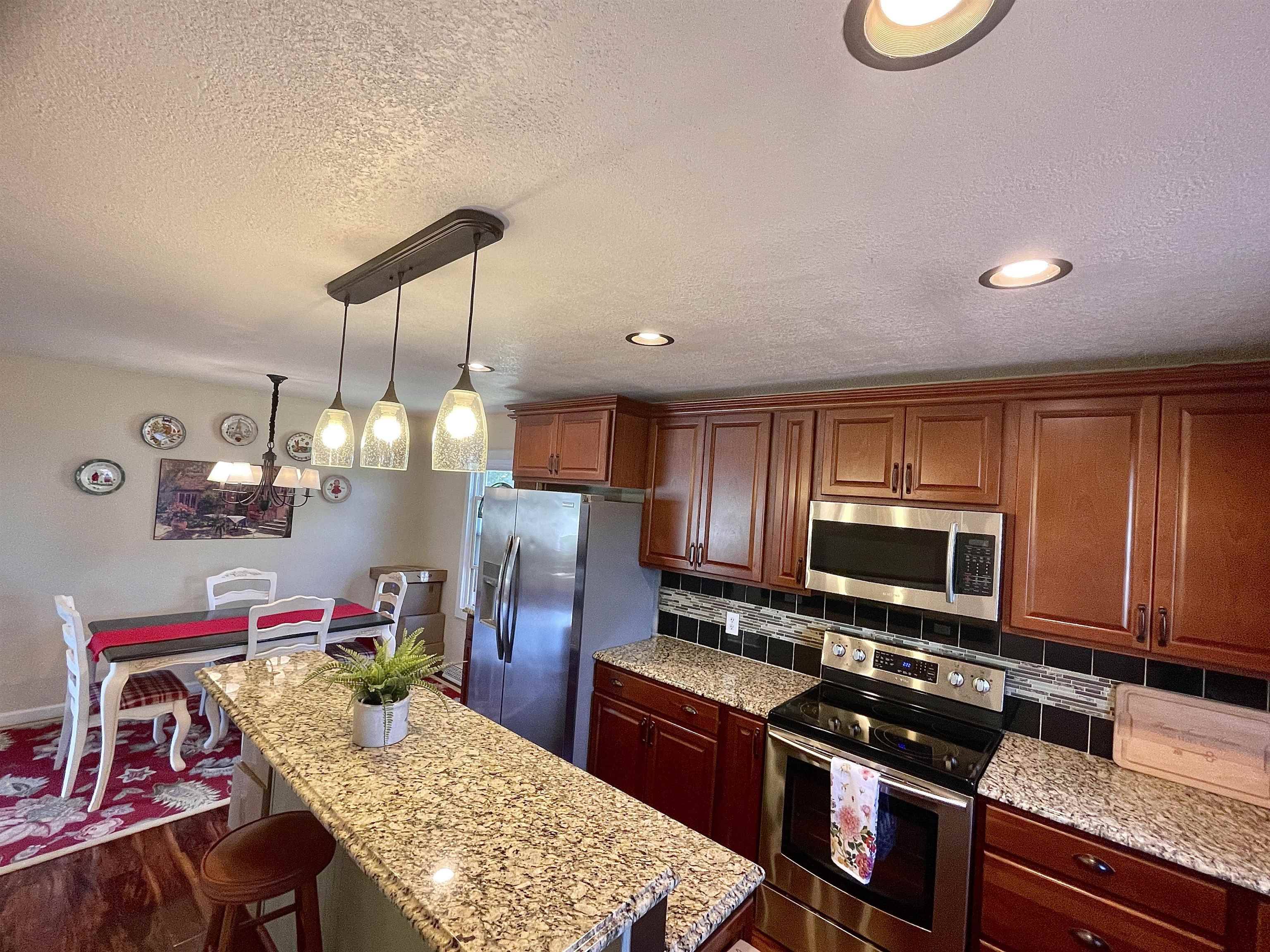 122 W Vine St., Argonia, KS 67004