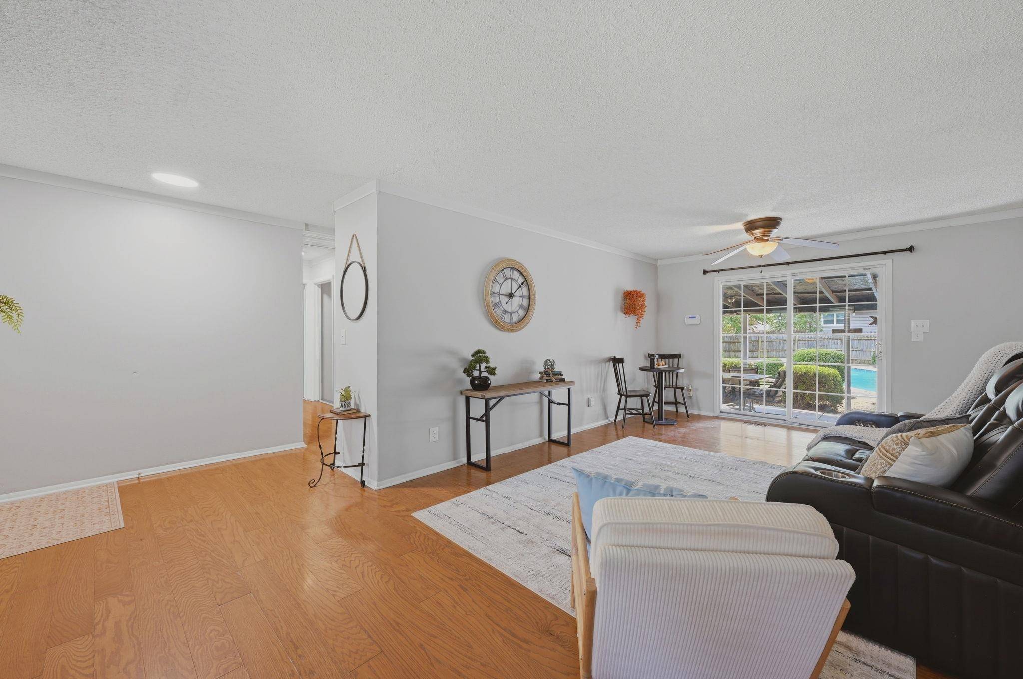 513 E Burning Tree Road, Derby, KS 67037-3142