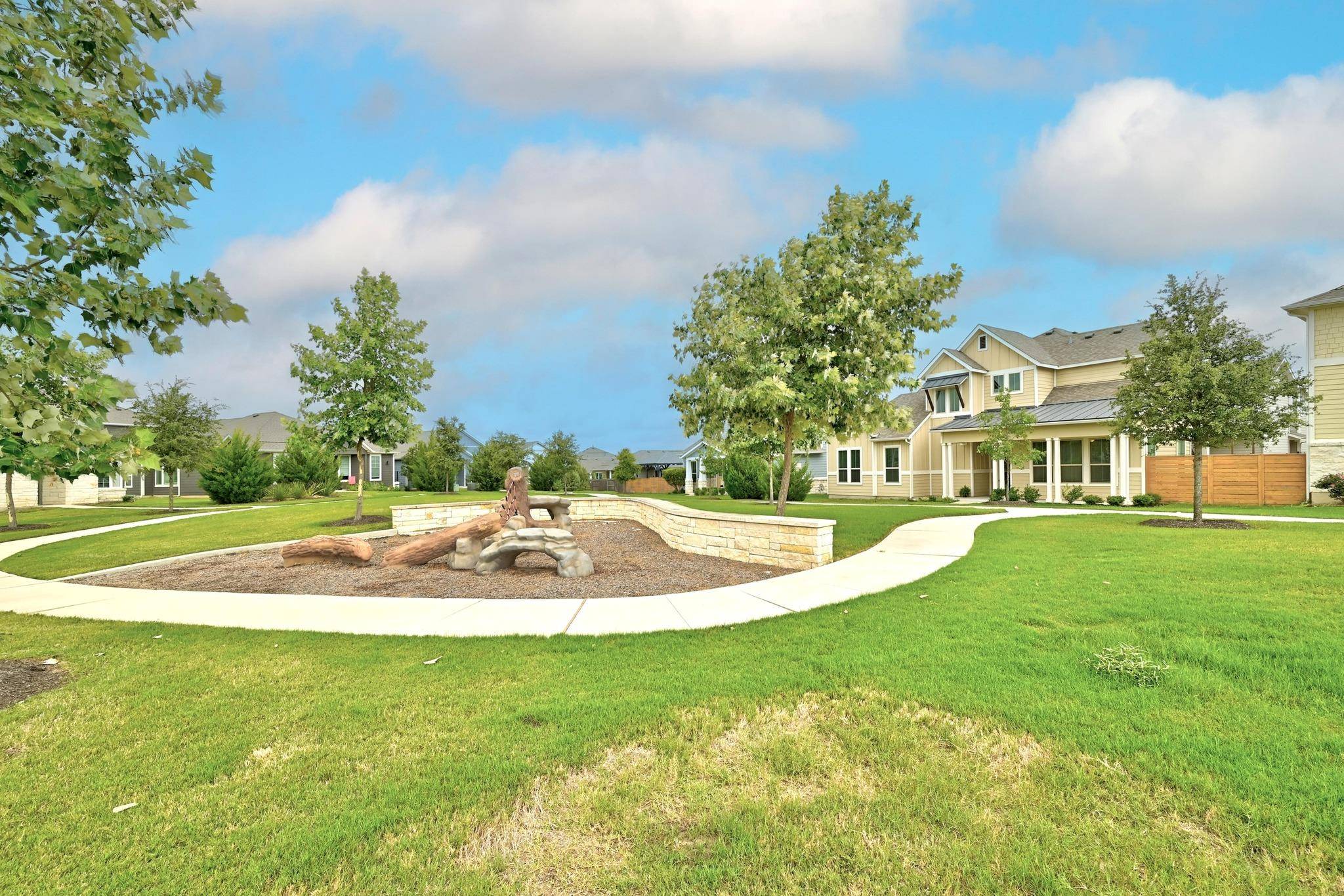 8007 Orizzonte ST, Austin, TX 78744