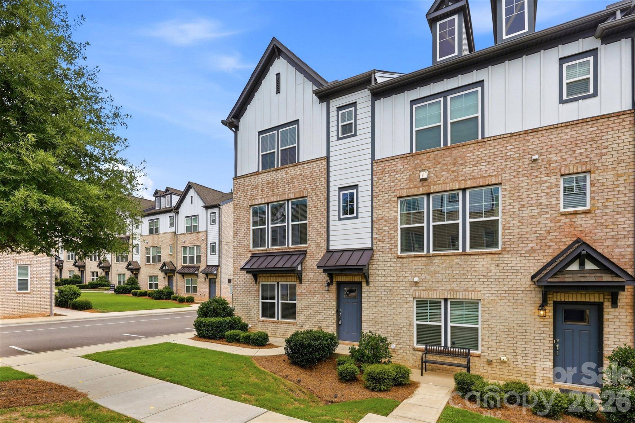 604 Tudor Park WAY, Charlotte, NC 28211