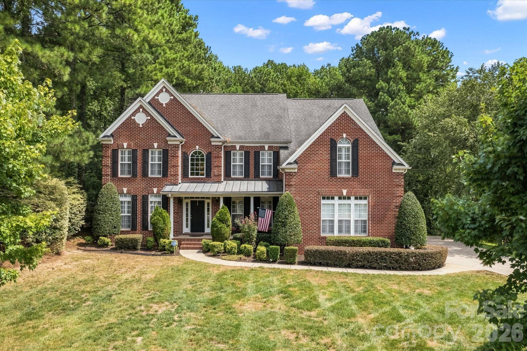 309 Stonewater Bay LN, Mount Holly, NC 28120