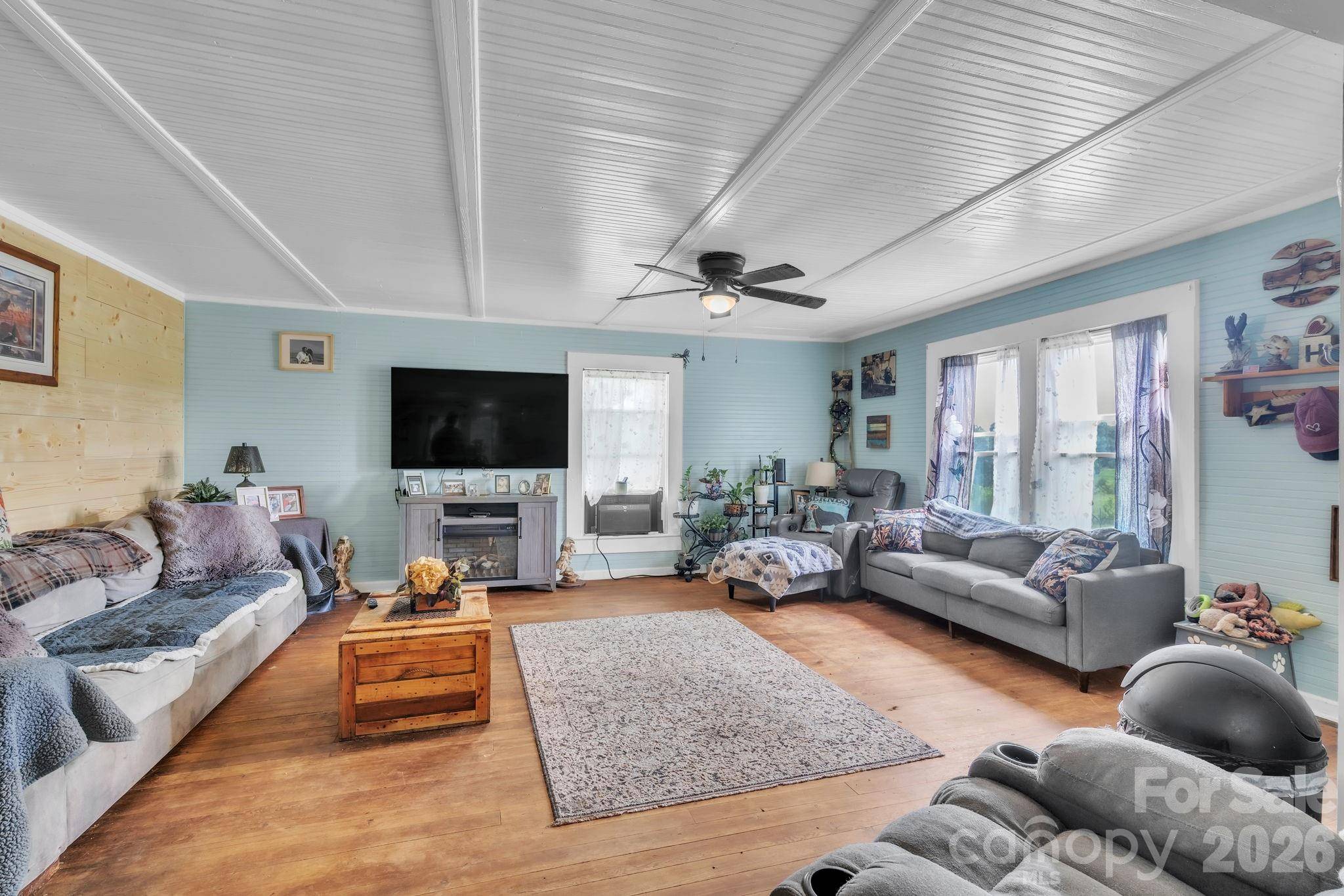 140 Painter RD, Mooresboro, NC 28114