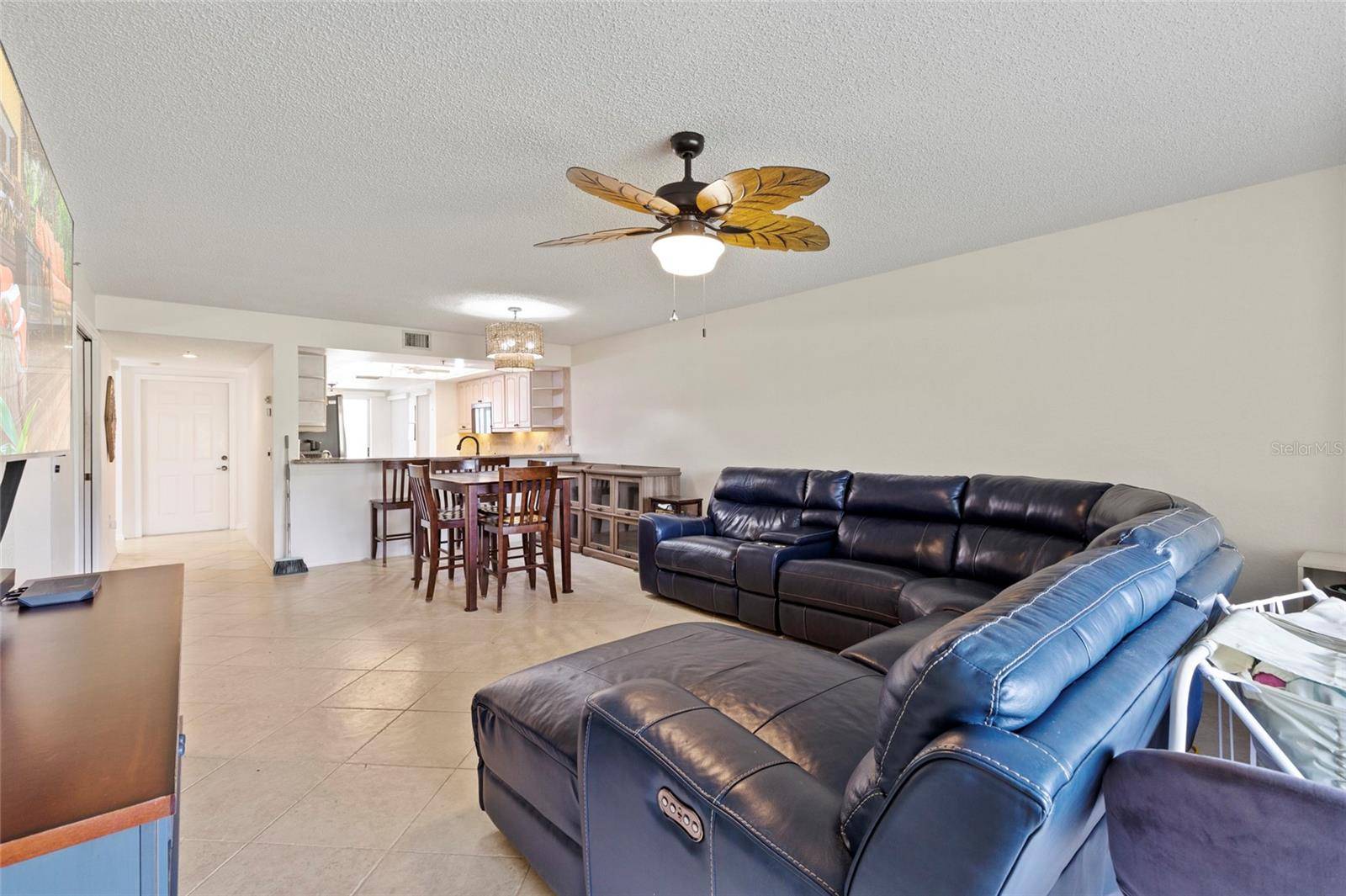 6611 STONE RIVER RD #102, Bradenton, FL 34203