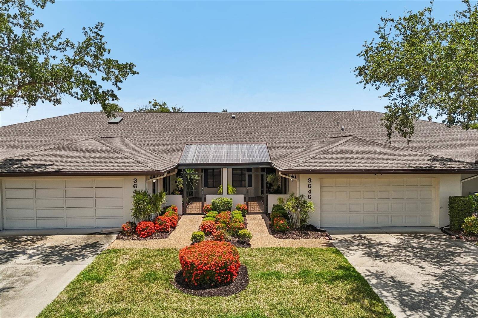3646 GLENEAGLE DR #10B, Sarasota, FL 34238