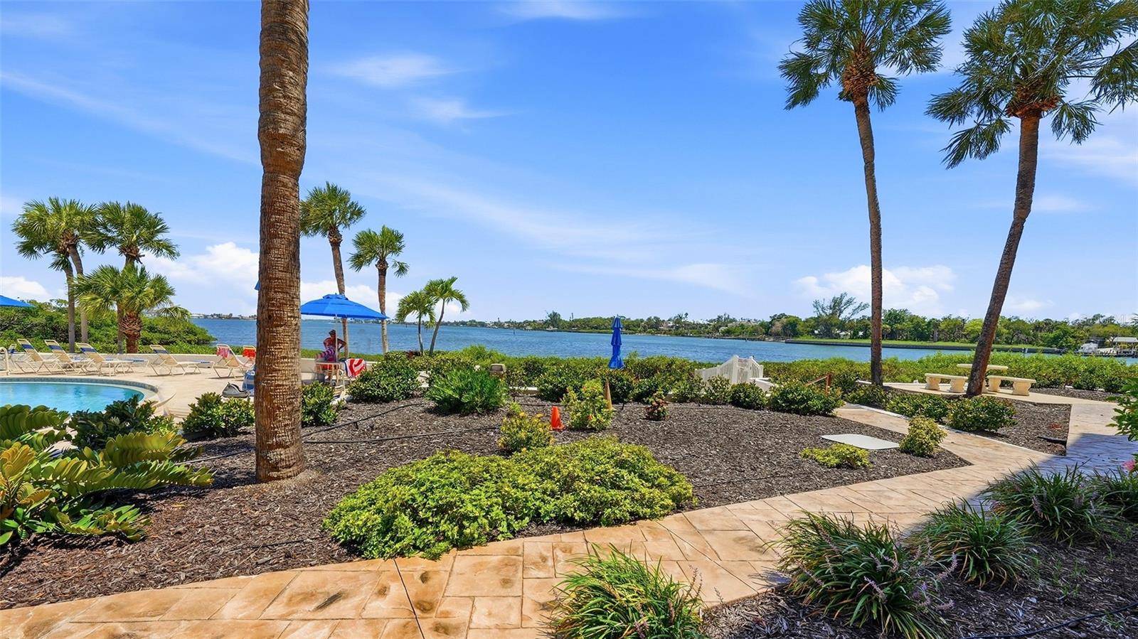 1602 STICKNEY POINT RD #2-104, Sarasota, FL 34231