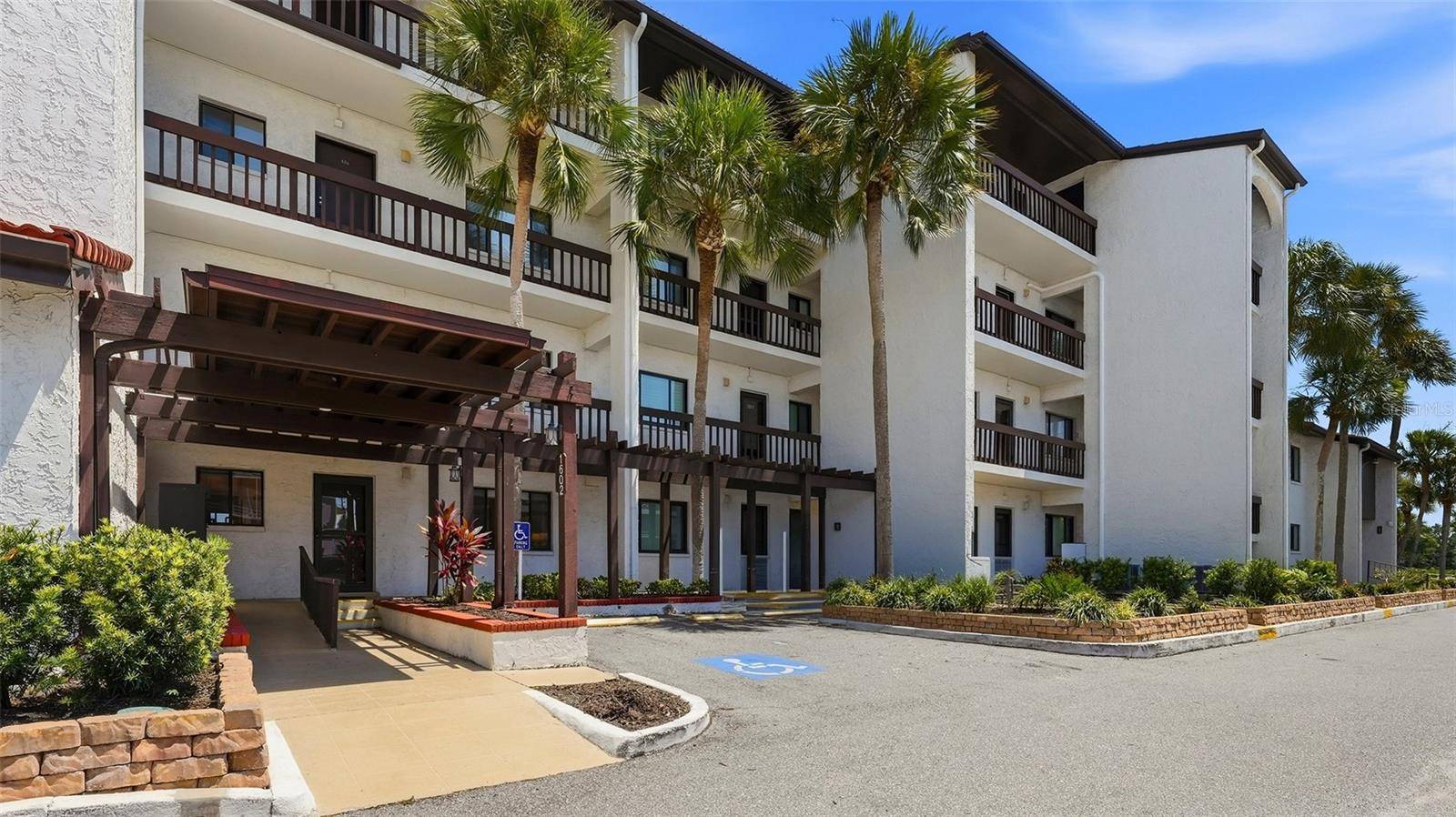 1602 STICKNEY POINT RD #2-104, Sarasota, FL 34231