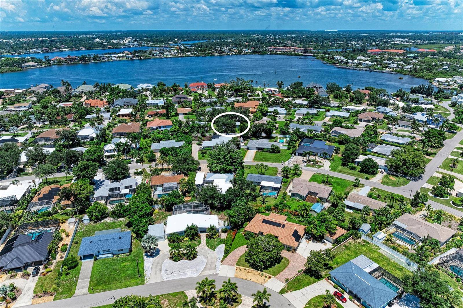 413 BAYCREST DR, Venice, FL 34285