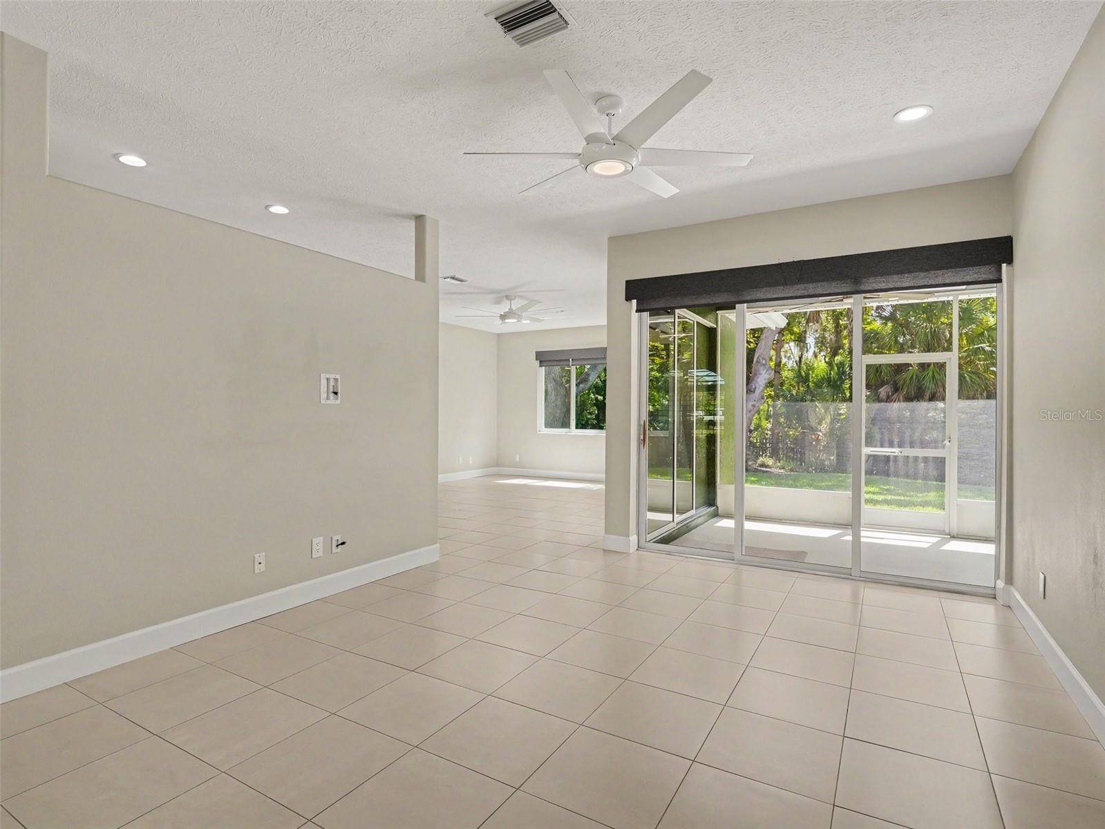 5916 68TH DR E, Palmetto, FL 34221