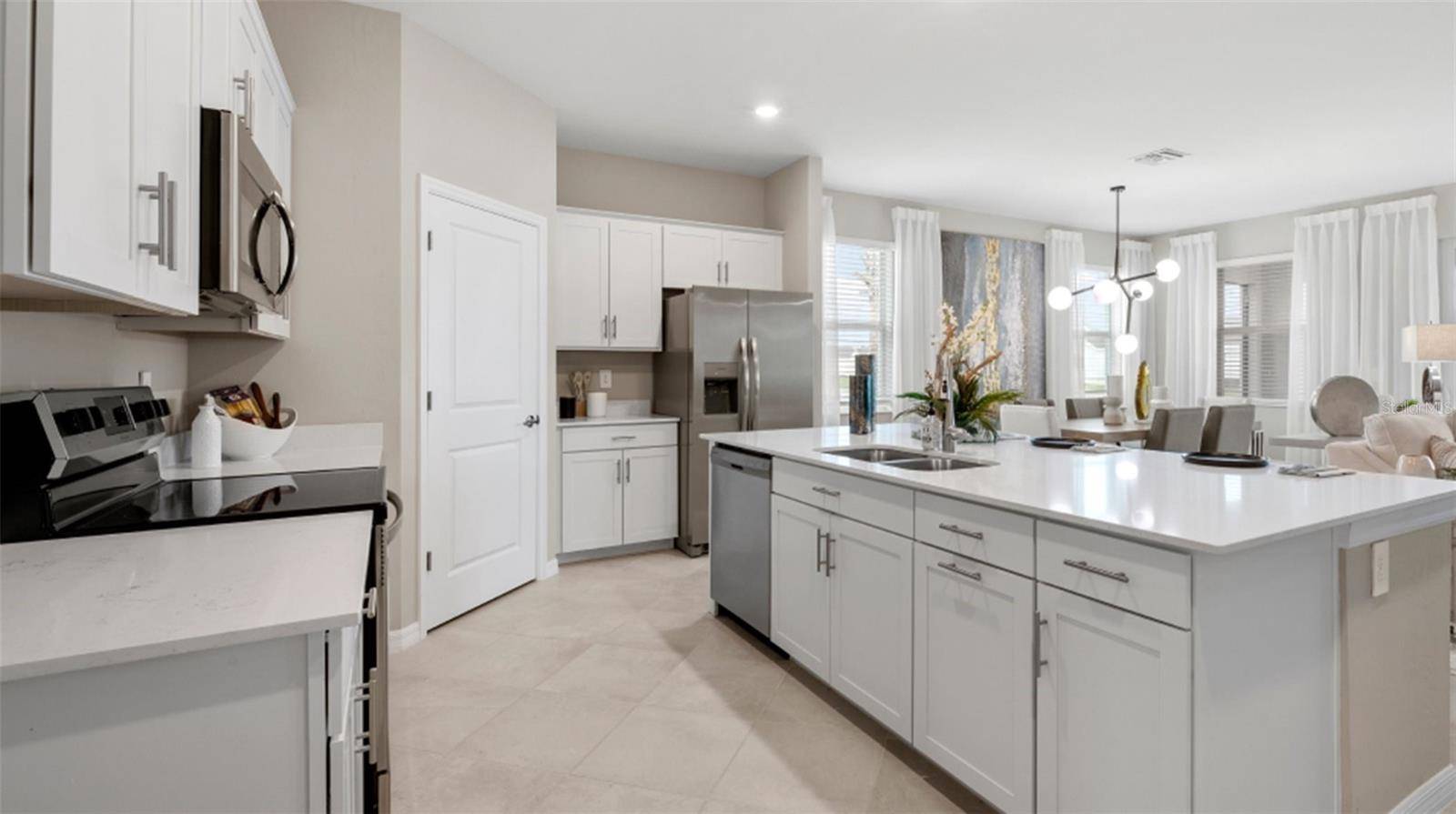 8571 SAINT KITTS CIR, Englewood, FL 34224