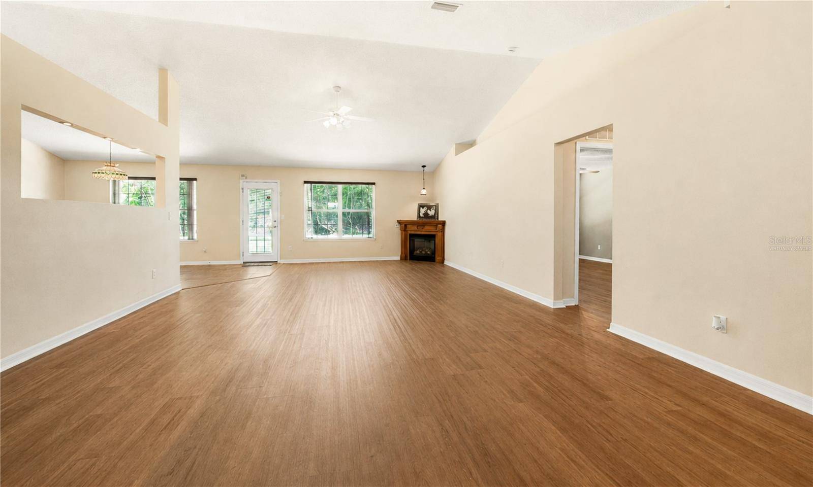 38 PRINCESS ROSE DR, Palm Coast, FL 32164