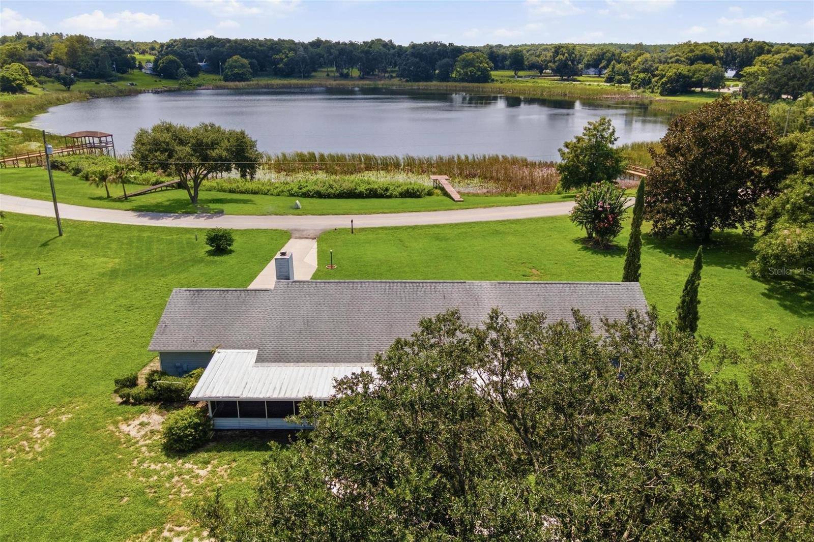 39023 LAKE BURNS RD, Umatilla, FL 32784