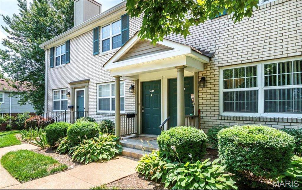 1441 Thrush PL, St Louis, MO 63144