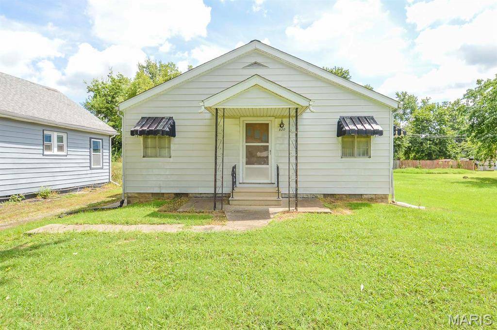 620 N 3rd ST, Dupo, IL 62239