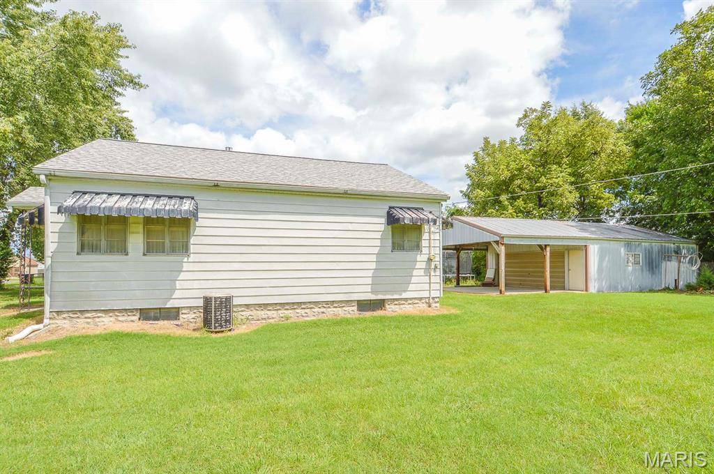 620 N 3rd ST, Dupo, IL 62239