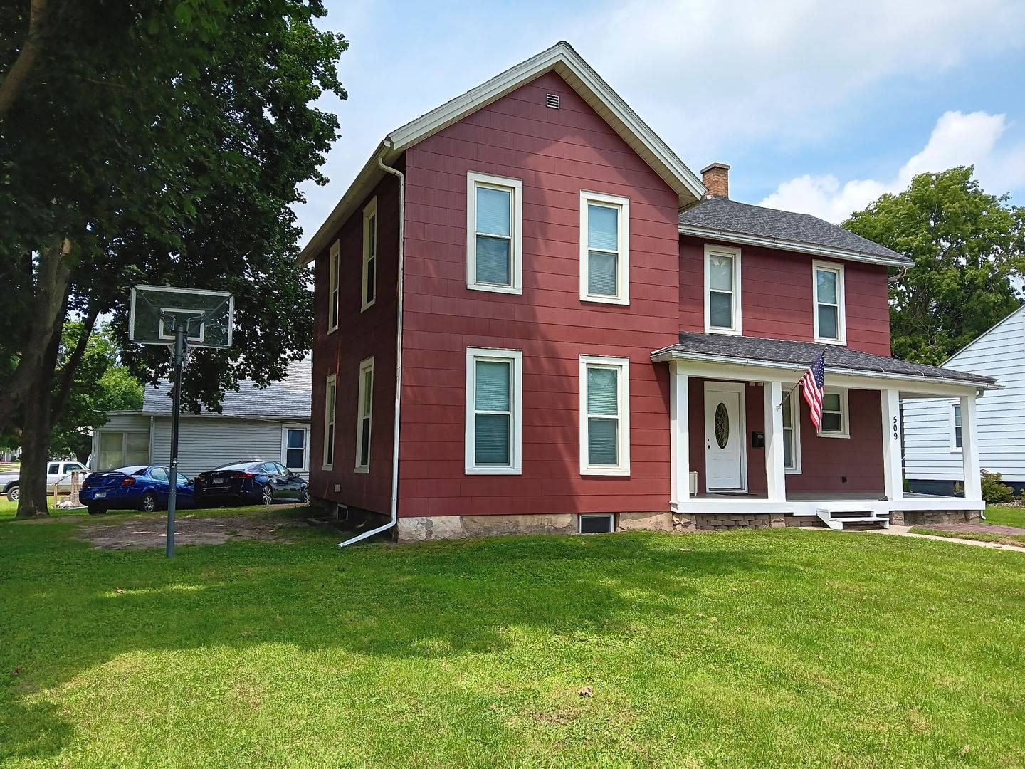 509 S Madison ST, Morrison, IL 61270