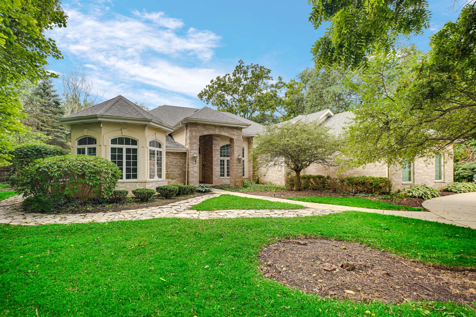 1820 Pennington CT, New Lenox, IL 60451