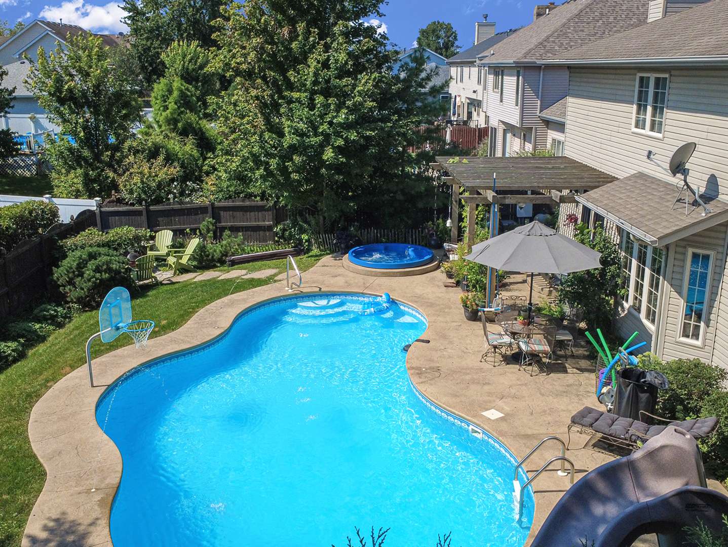 2916 Sharon DR, New Lenox, IL 60451