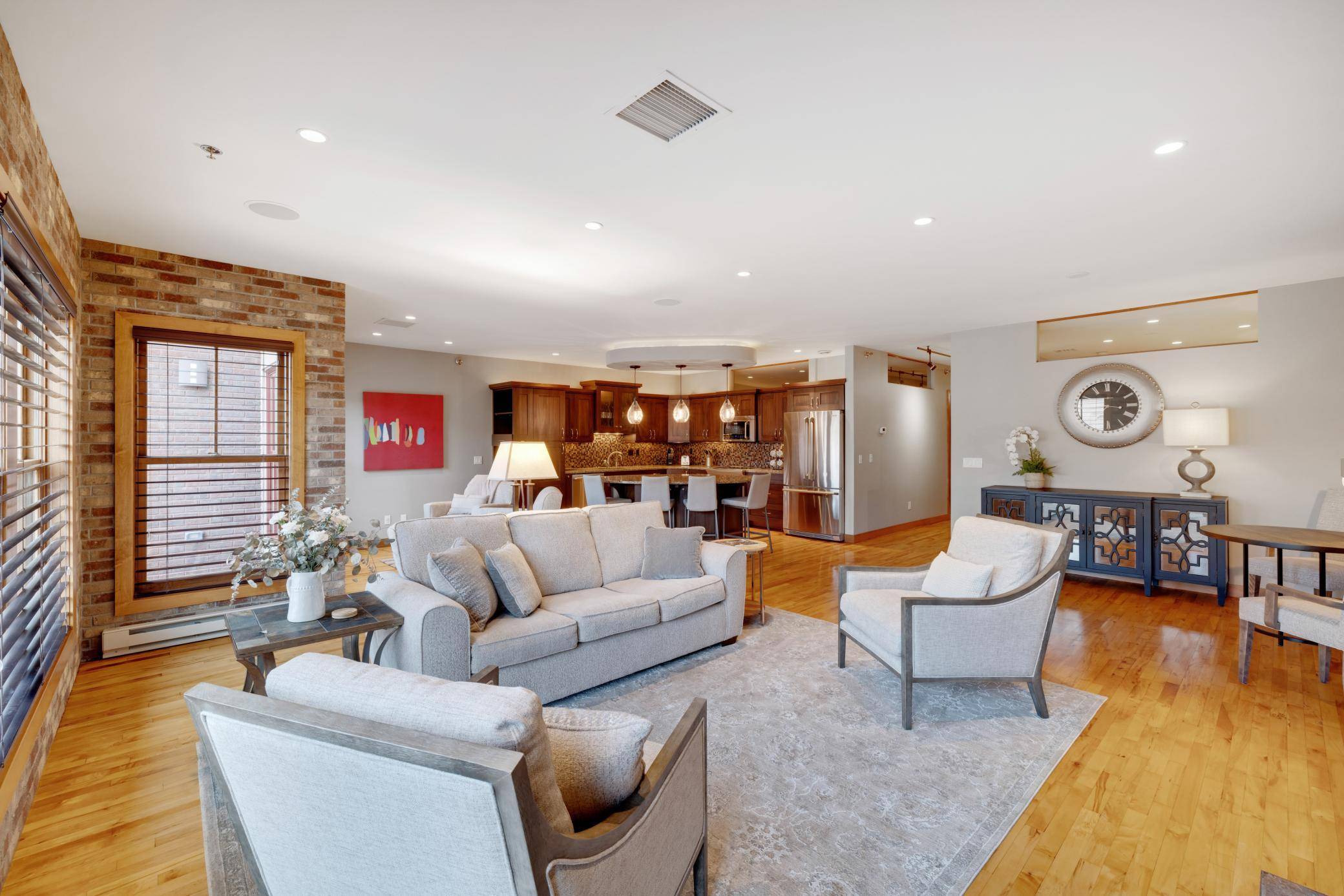 300 Broadway N #305, Fargo, ND 58102