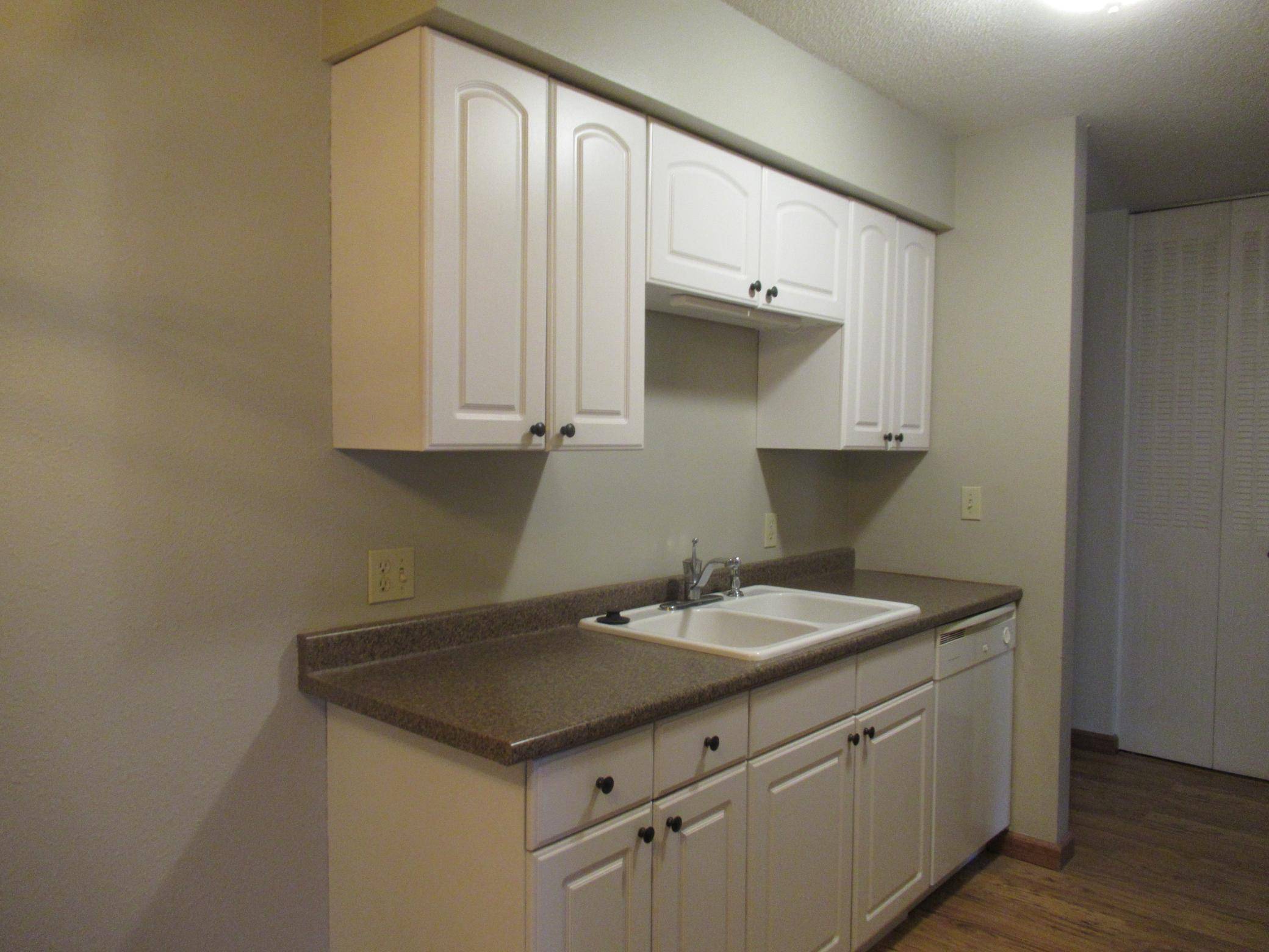 7414 W 22nd ST #212, Saint Louis Park, MN 55426
