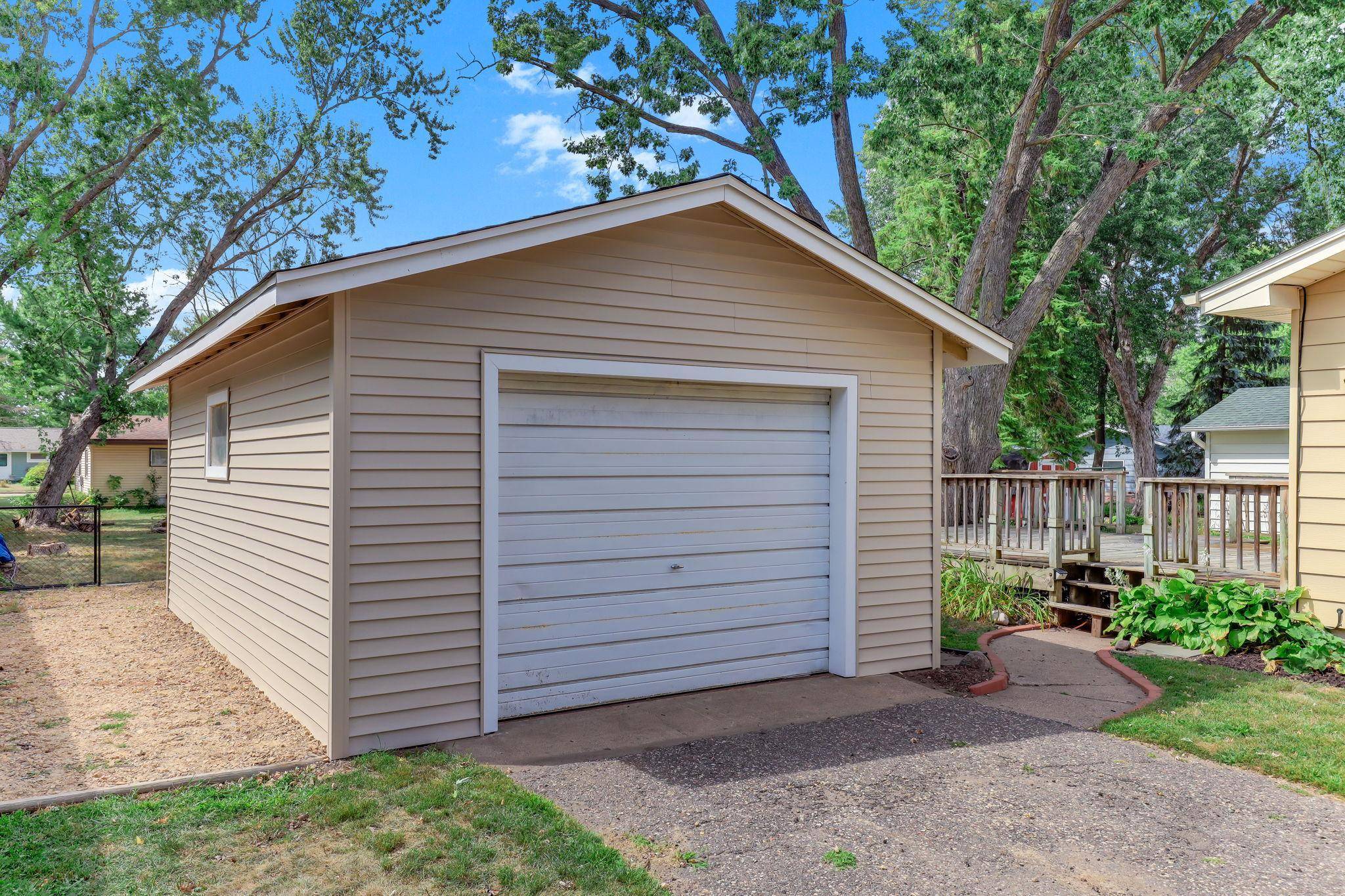 617 E Lincoln RD, New Richmond, WI 54017