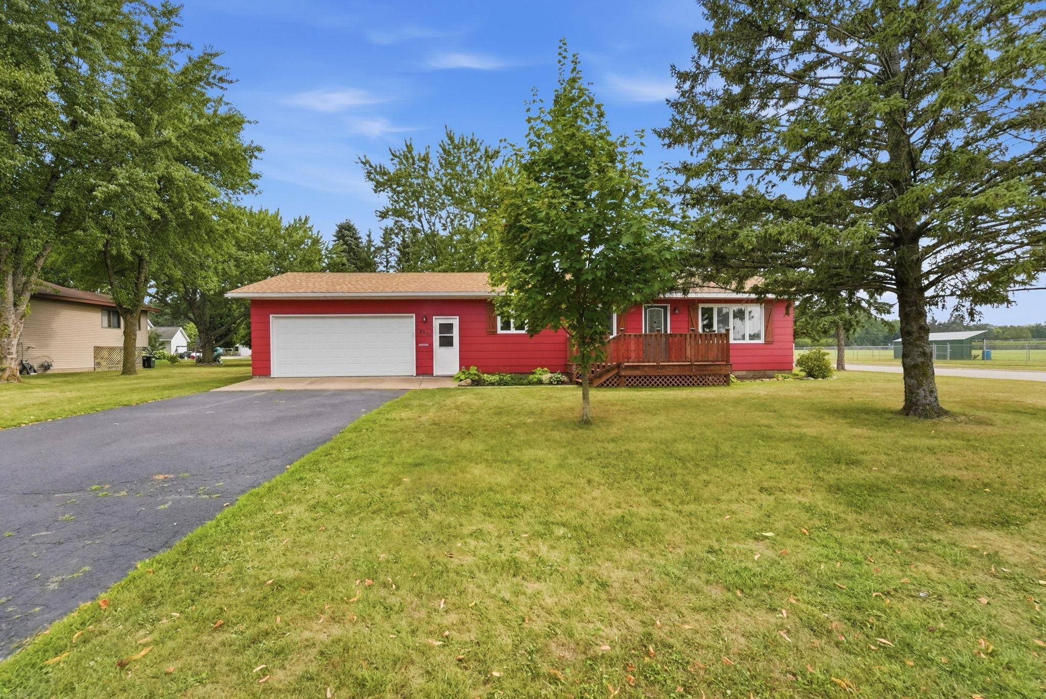 681 Elm ST, Paynesville, MN 56362