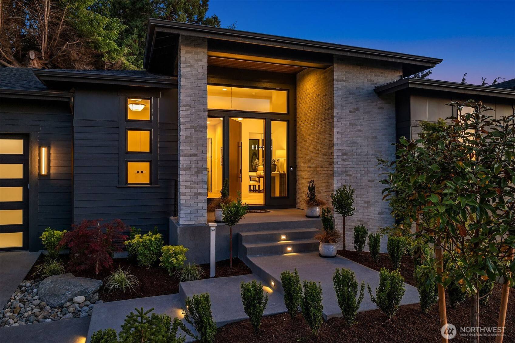 17626 Talbot RD, Edmonds, WA 98026