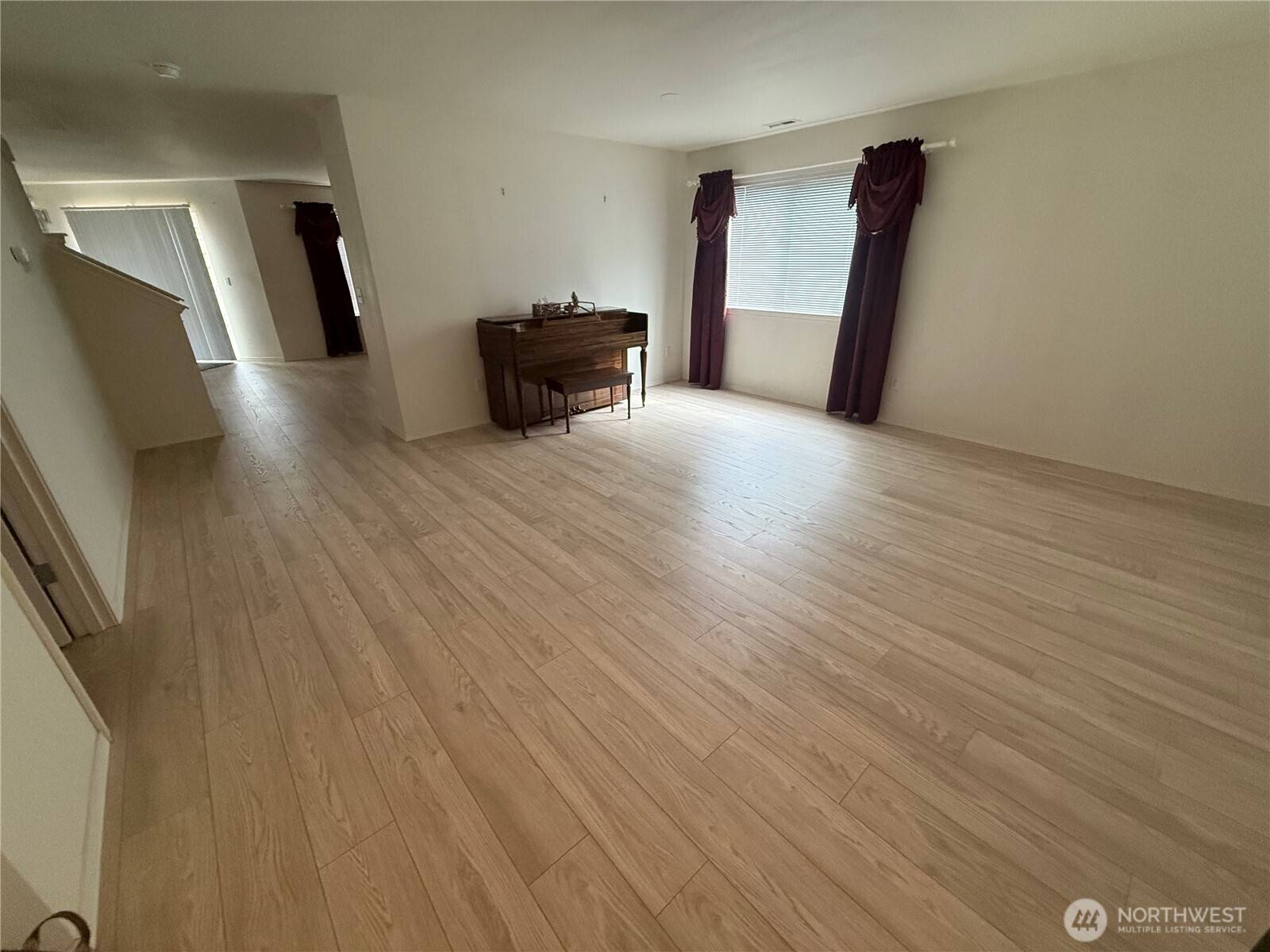 26410 110th PL SE, Kent, WA 98030