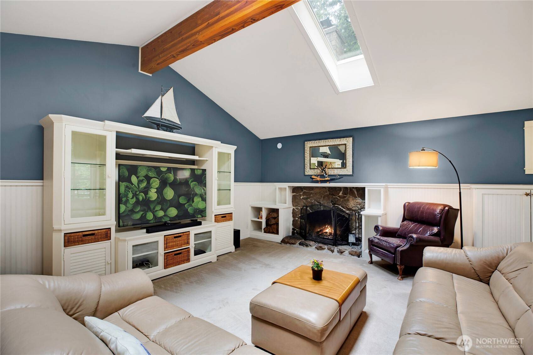 4320 Palomino DR NE, Bainbridge Island, WA 98110